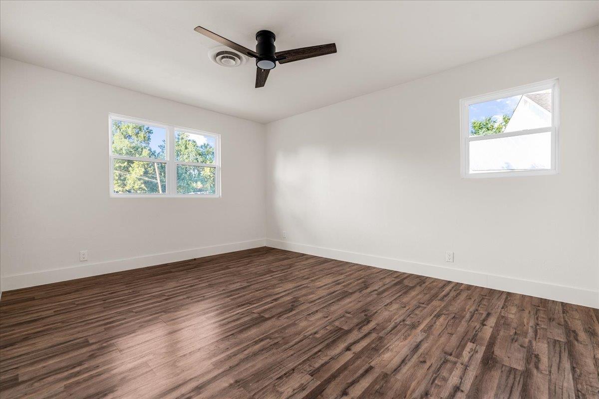 3202 Overcup Oak Dr Property Photo 34