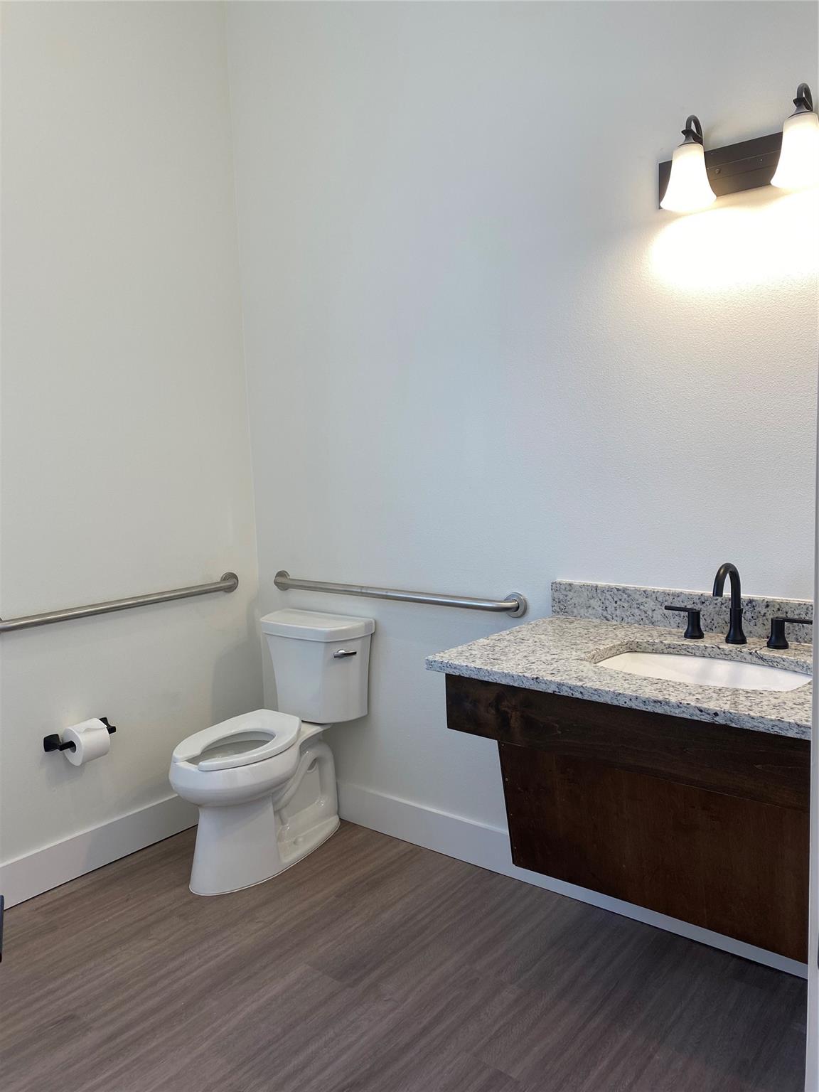 1705 Rowe Ln #a Property Photo 17
