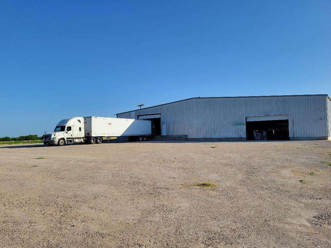 16999 E Us Highway 190 Highway Property Photo 12