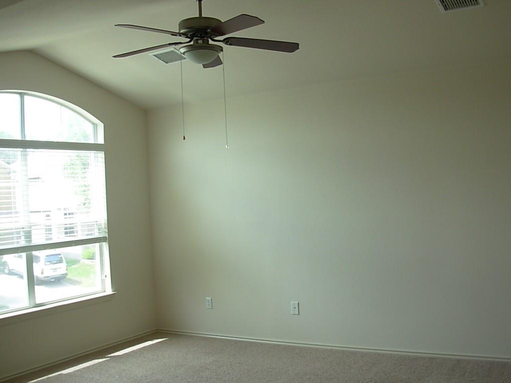 8700 Dulcet Dr Property Photo 6