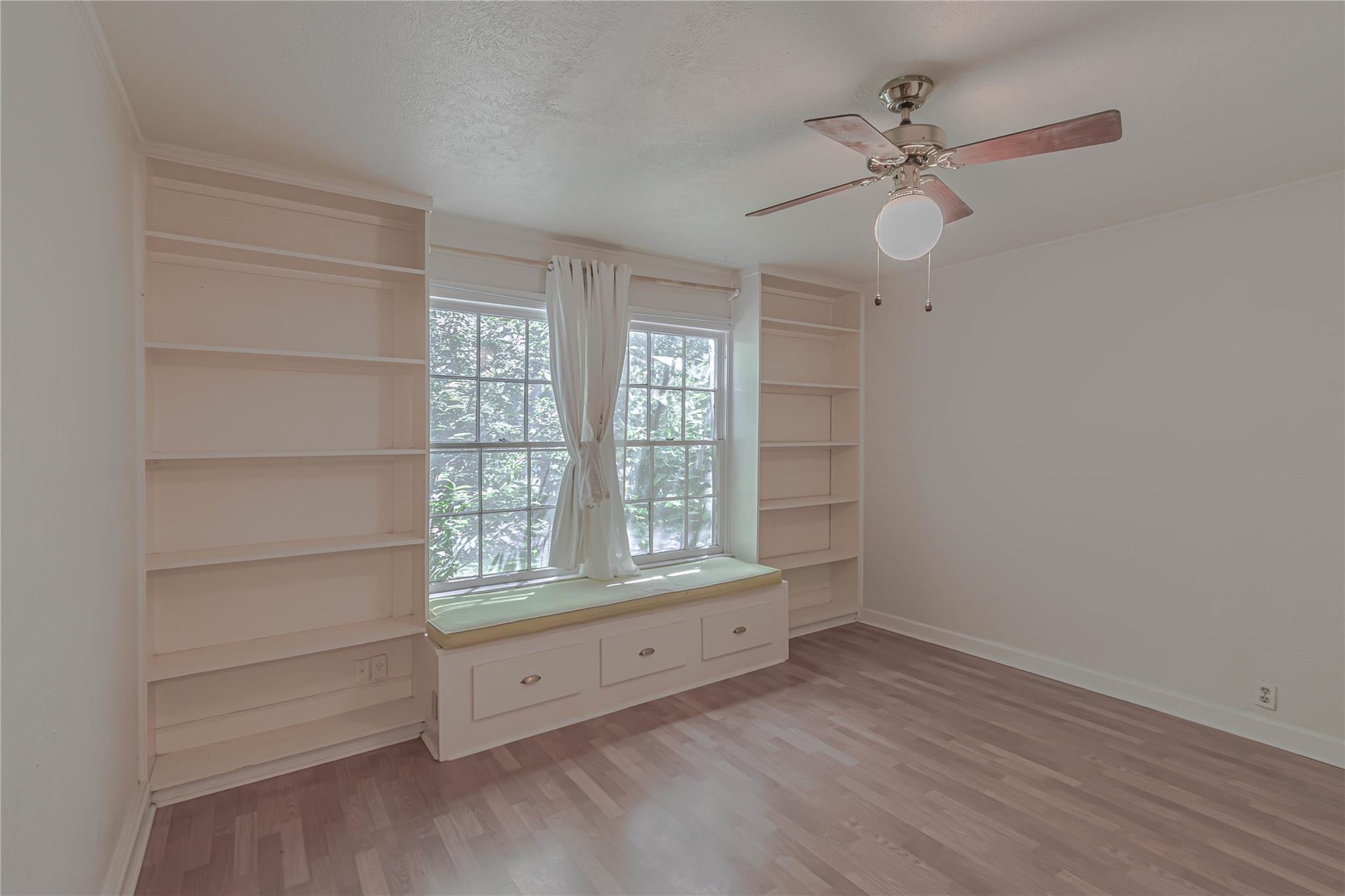 1202 Norwood Rd Property Photo 22