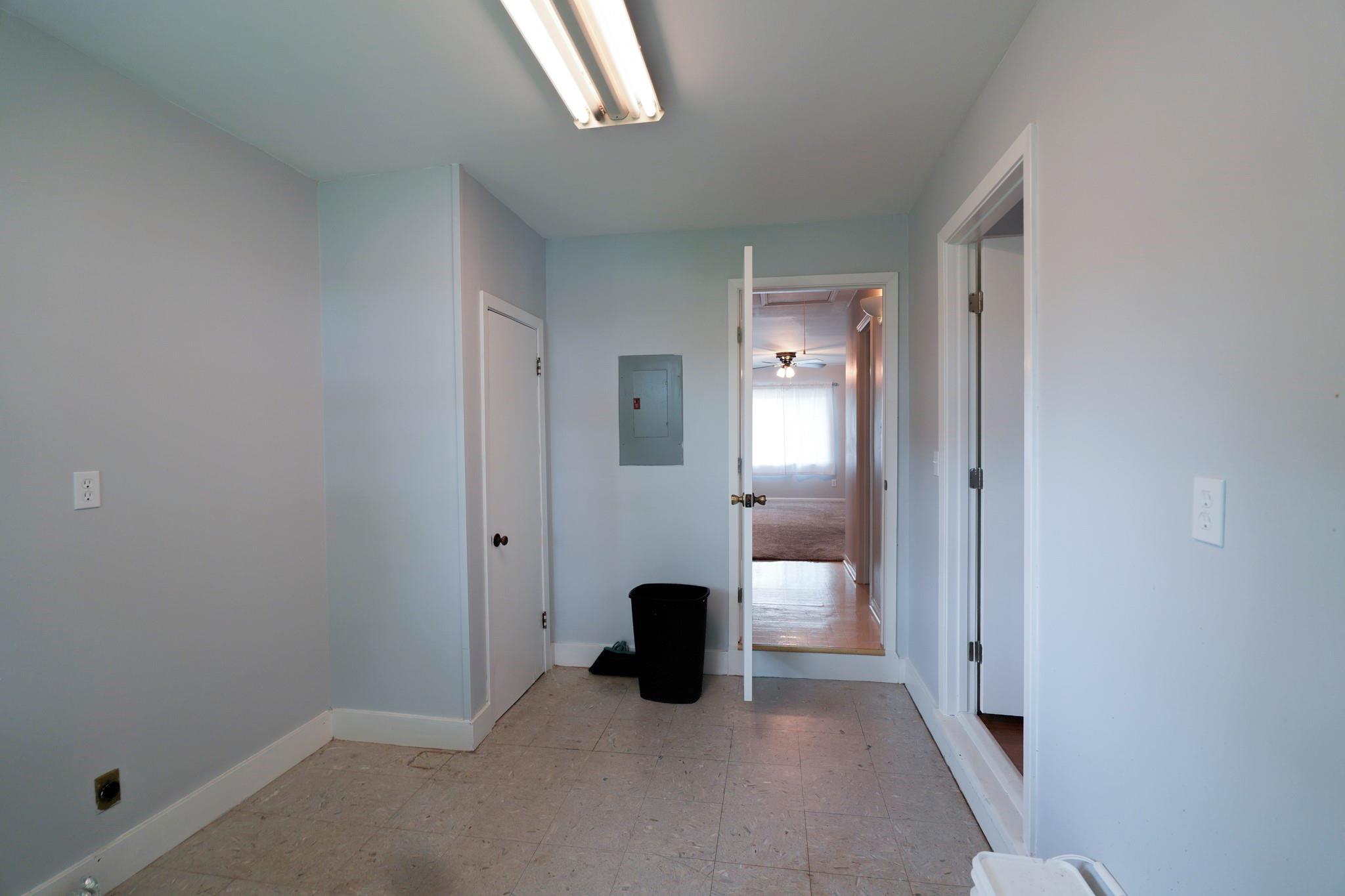 8066318 Property Photo 30