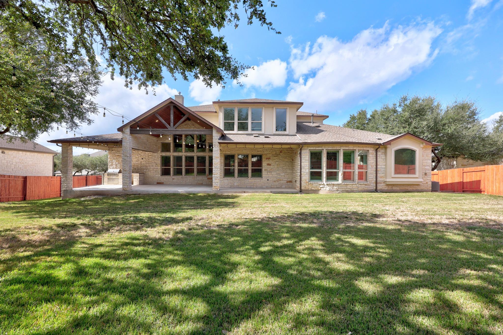 2817 Grand Oaks Loop Property Photo 37