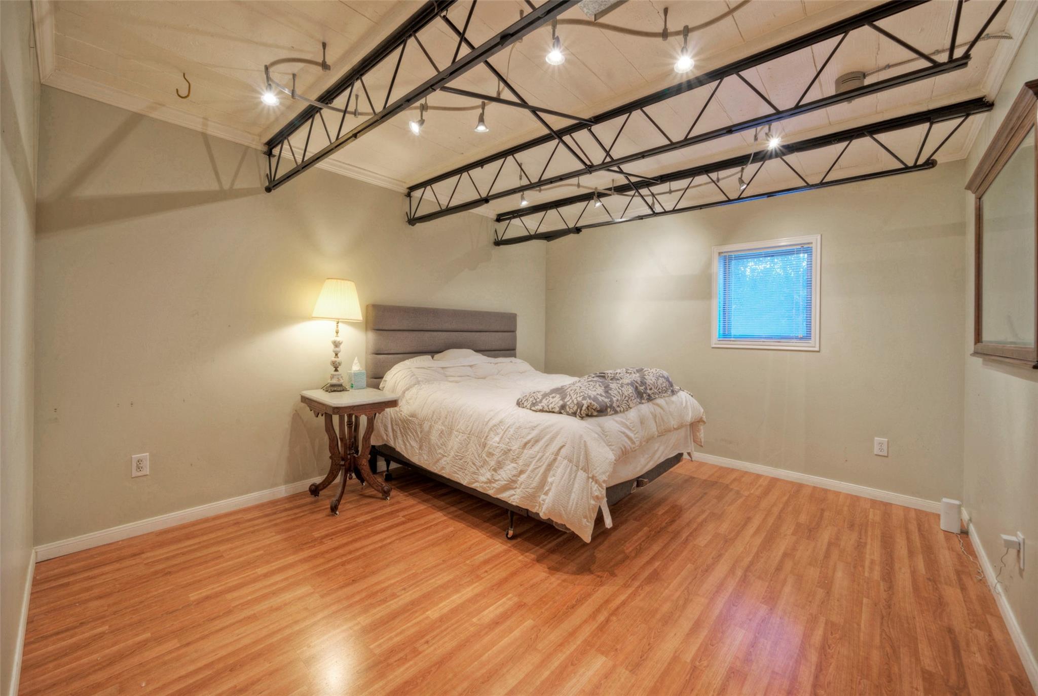 7 Inwood Cir Property Photo 16