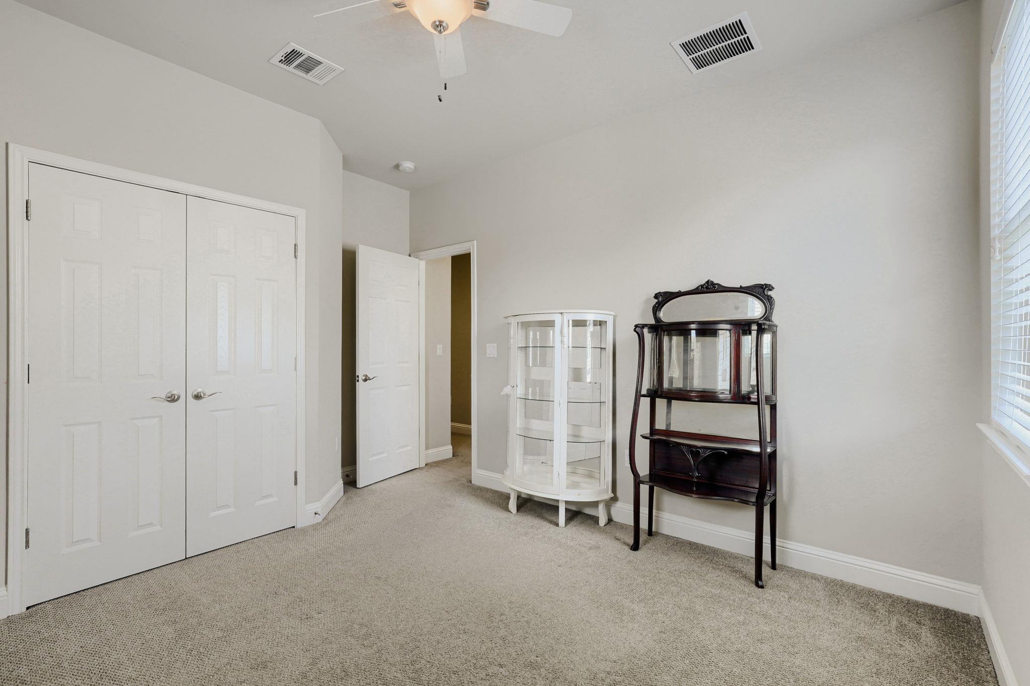 11004 Cut Plains Loop Property Photo 24