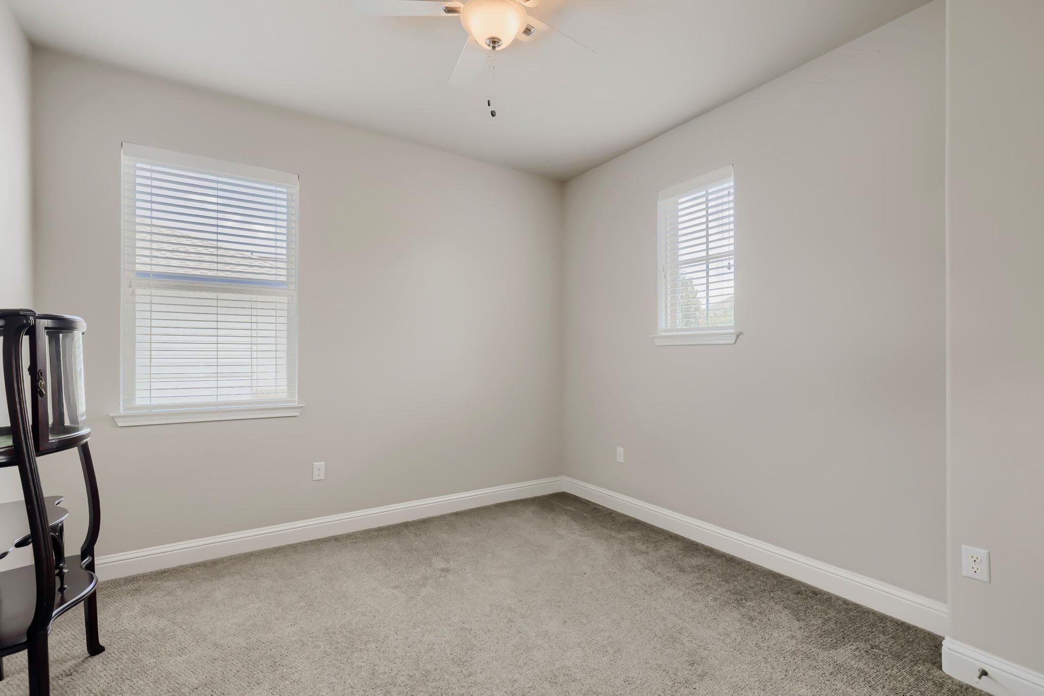 11004 Cut Plains Loop Property Photo 27