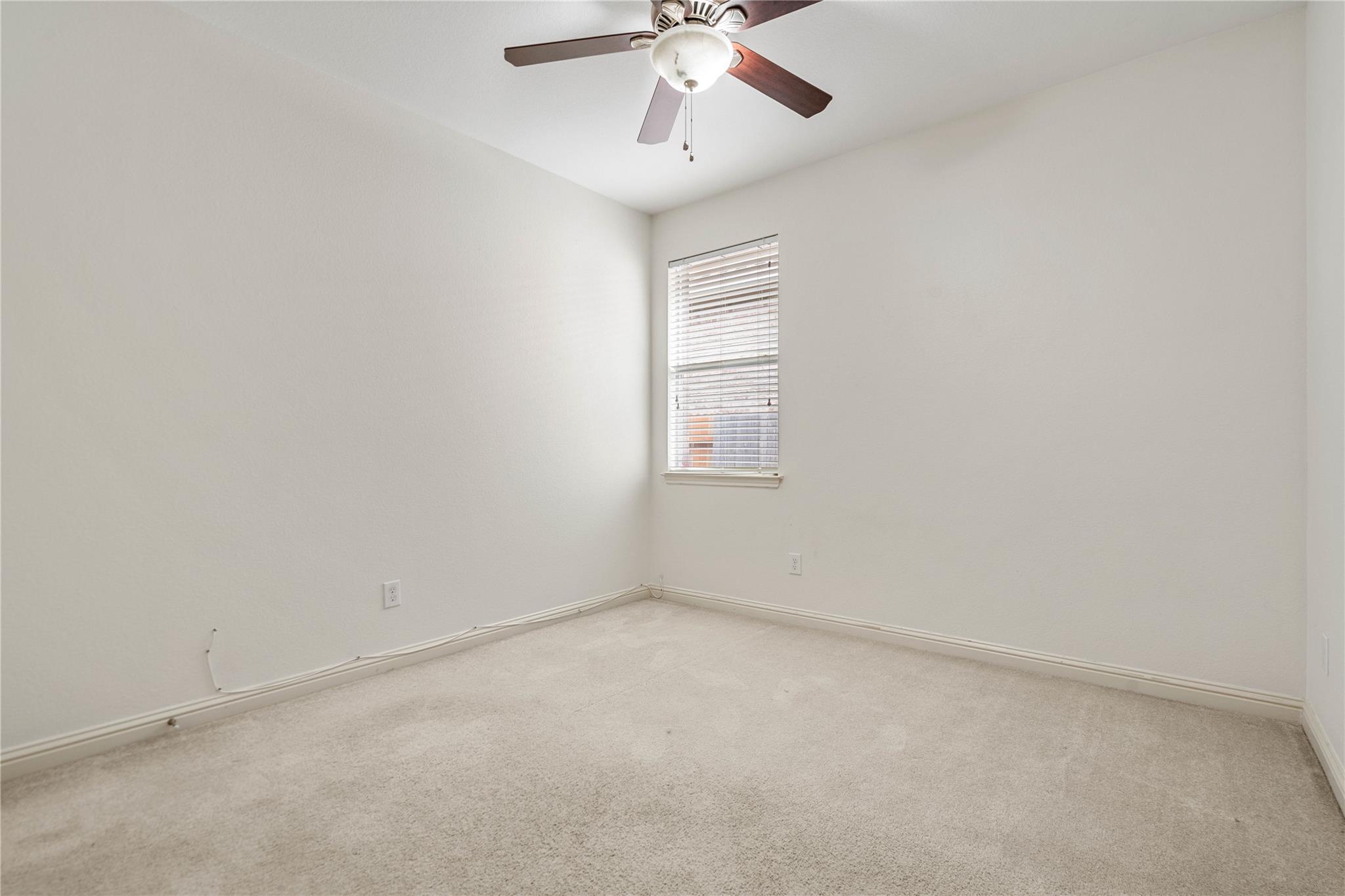 419 Atlanta Park Dr Property Photo 11