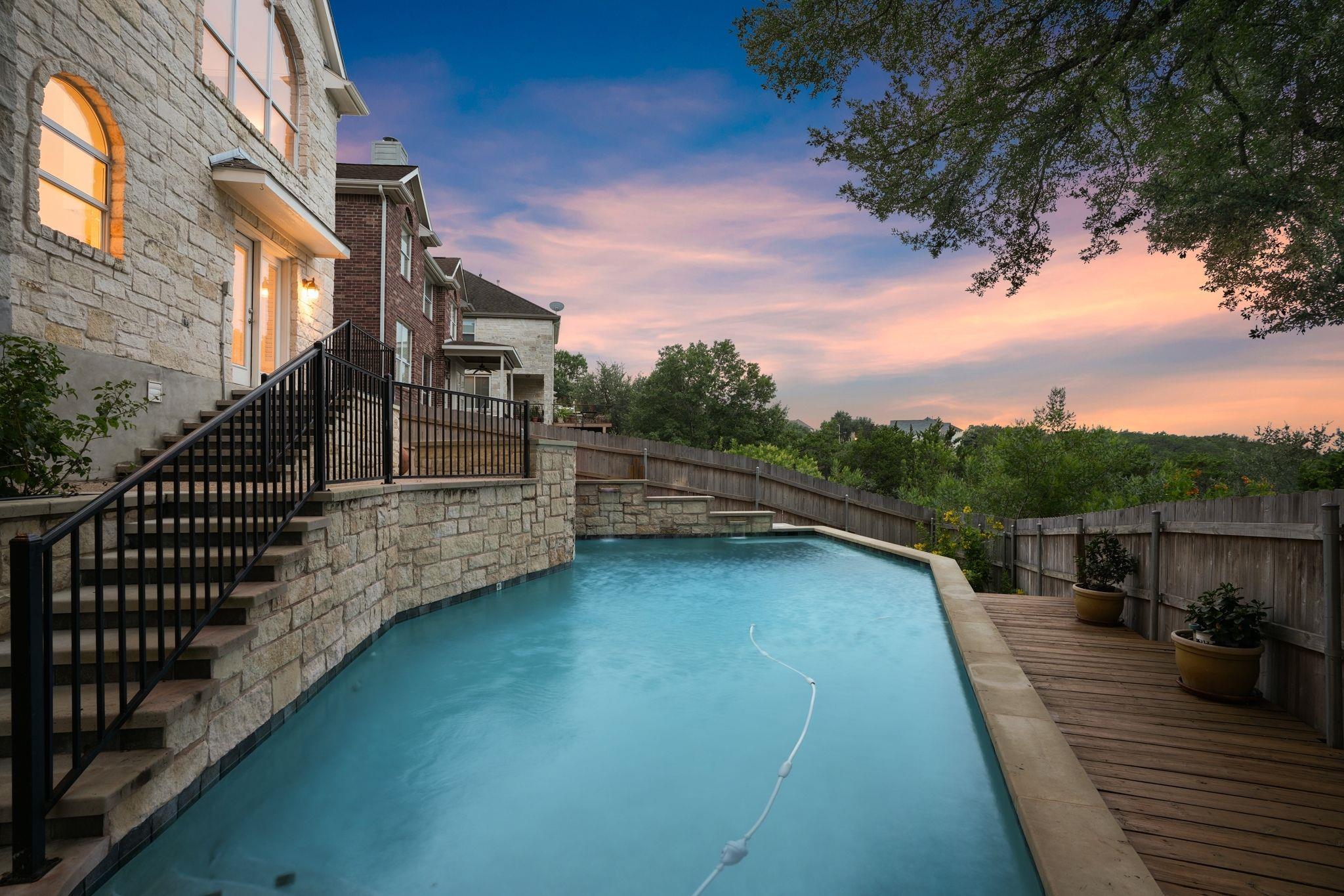 7909 Castle Peake Trl Property Photo 2