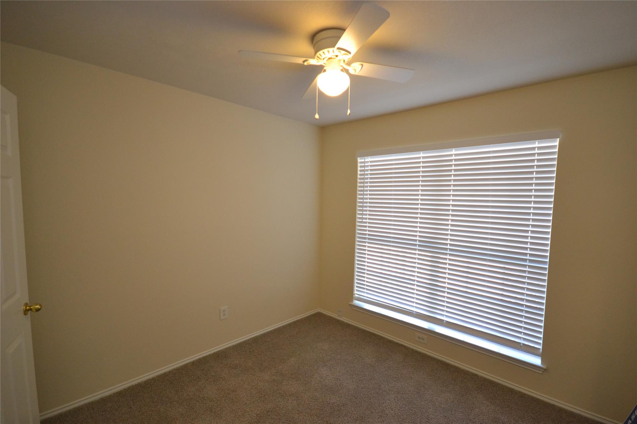 718 Meadow View Dr Property Photo 14