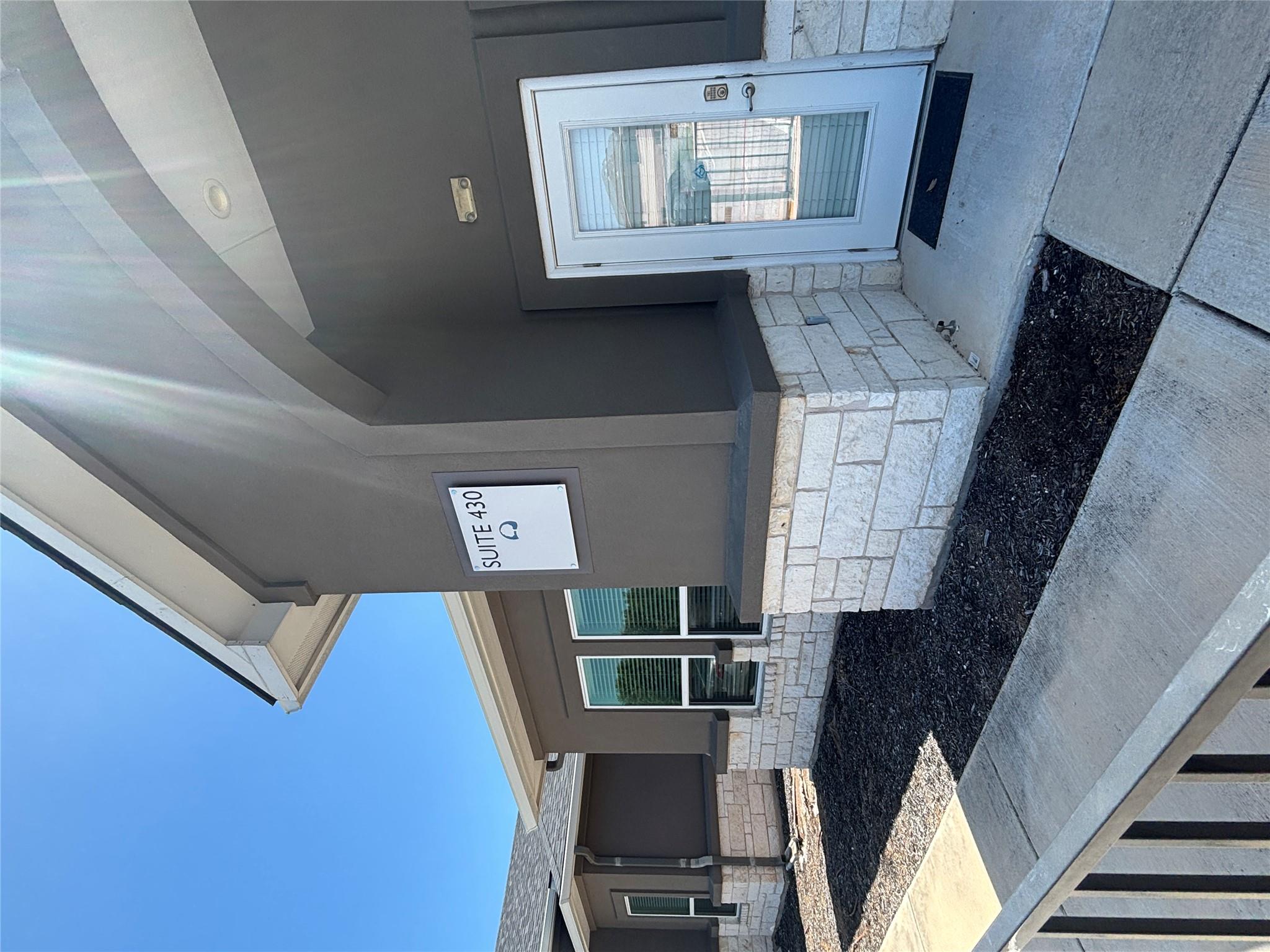 660 S Bagdad Rd #430 Property Photo 1