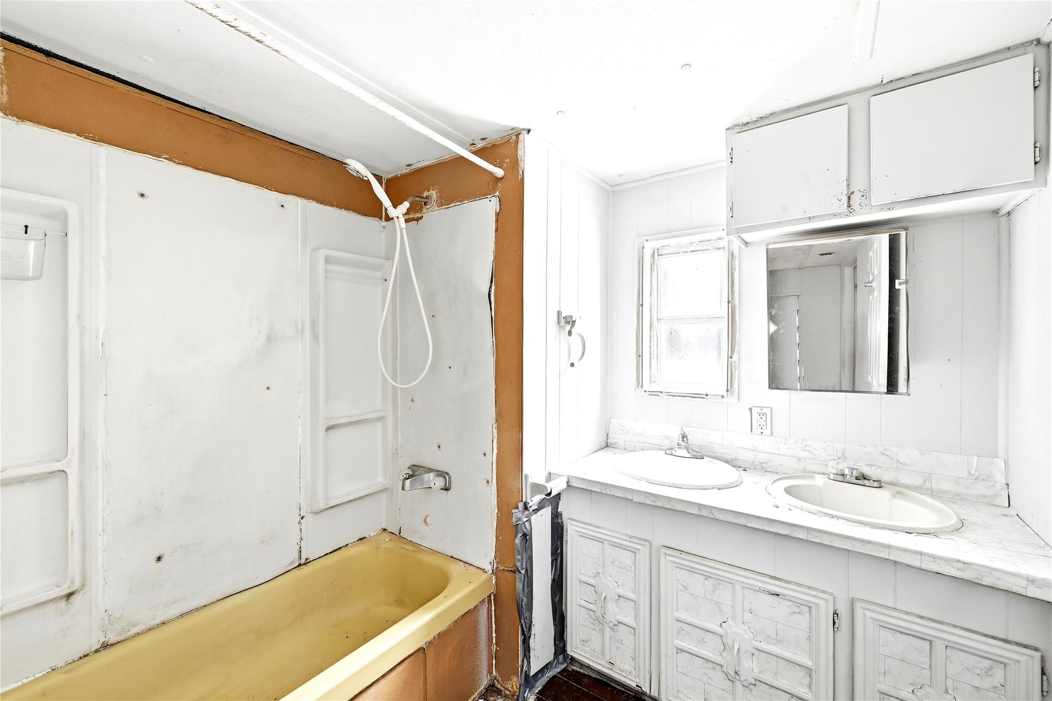 801 Len Bar Ct Property Photo 16