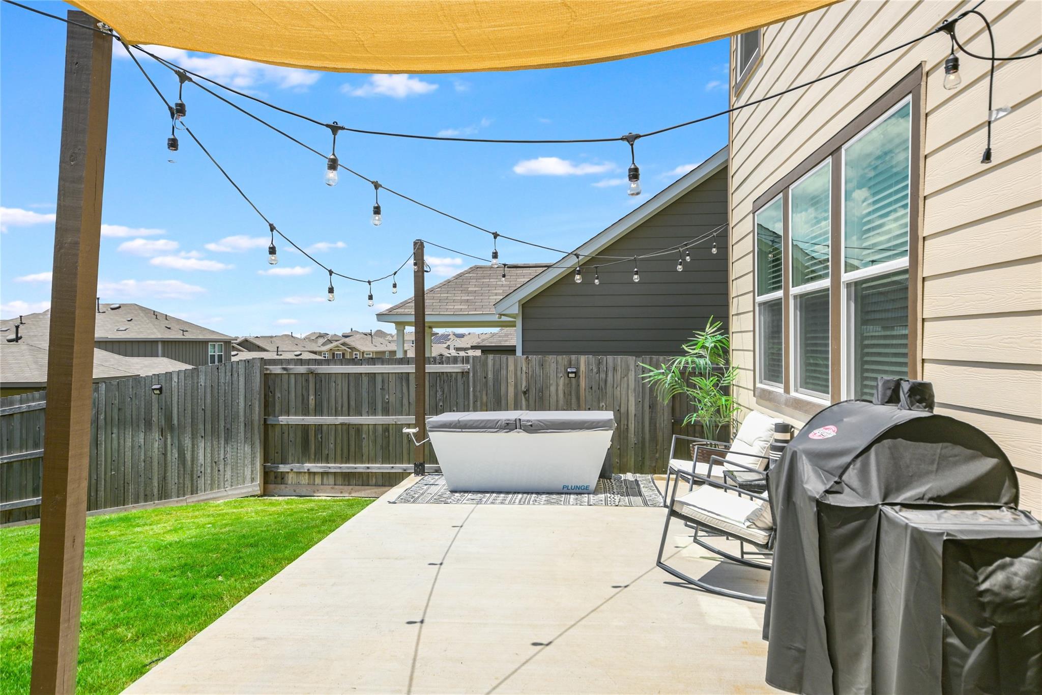 163 Longstraw Dr Property Photo 16