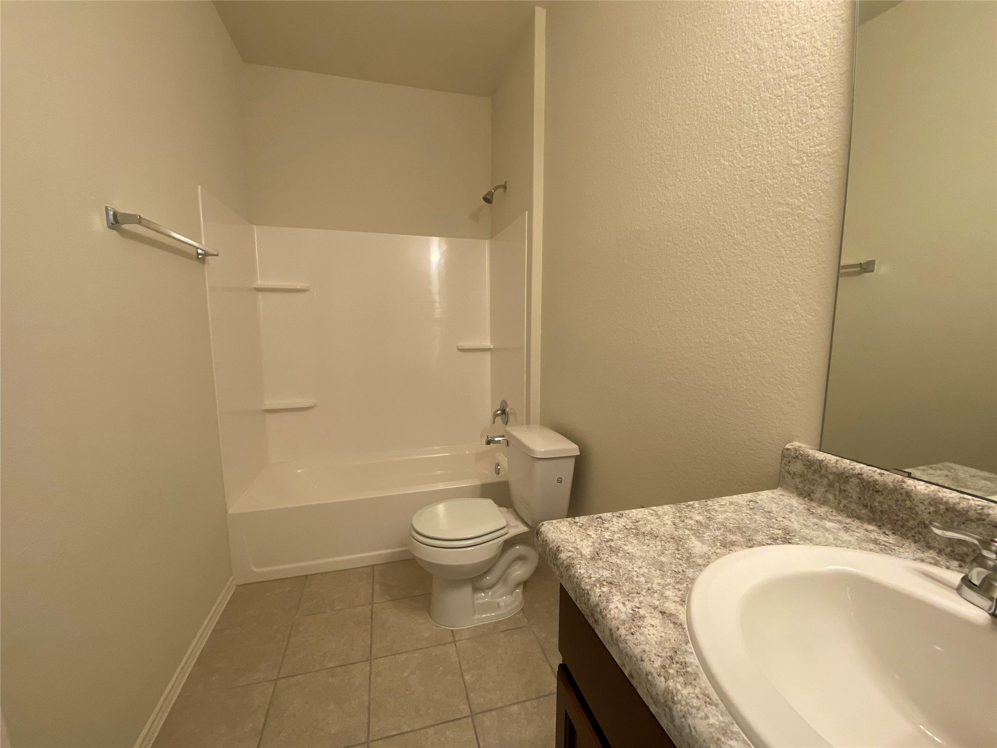 204 Nettletree Dr Property Photo 11
