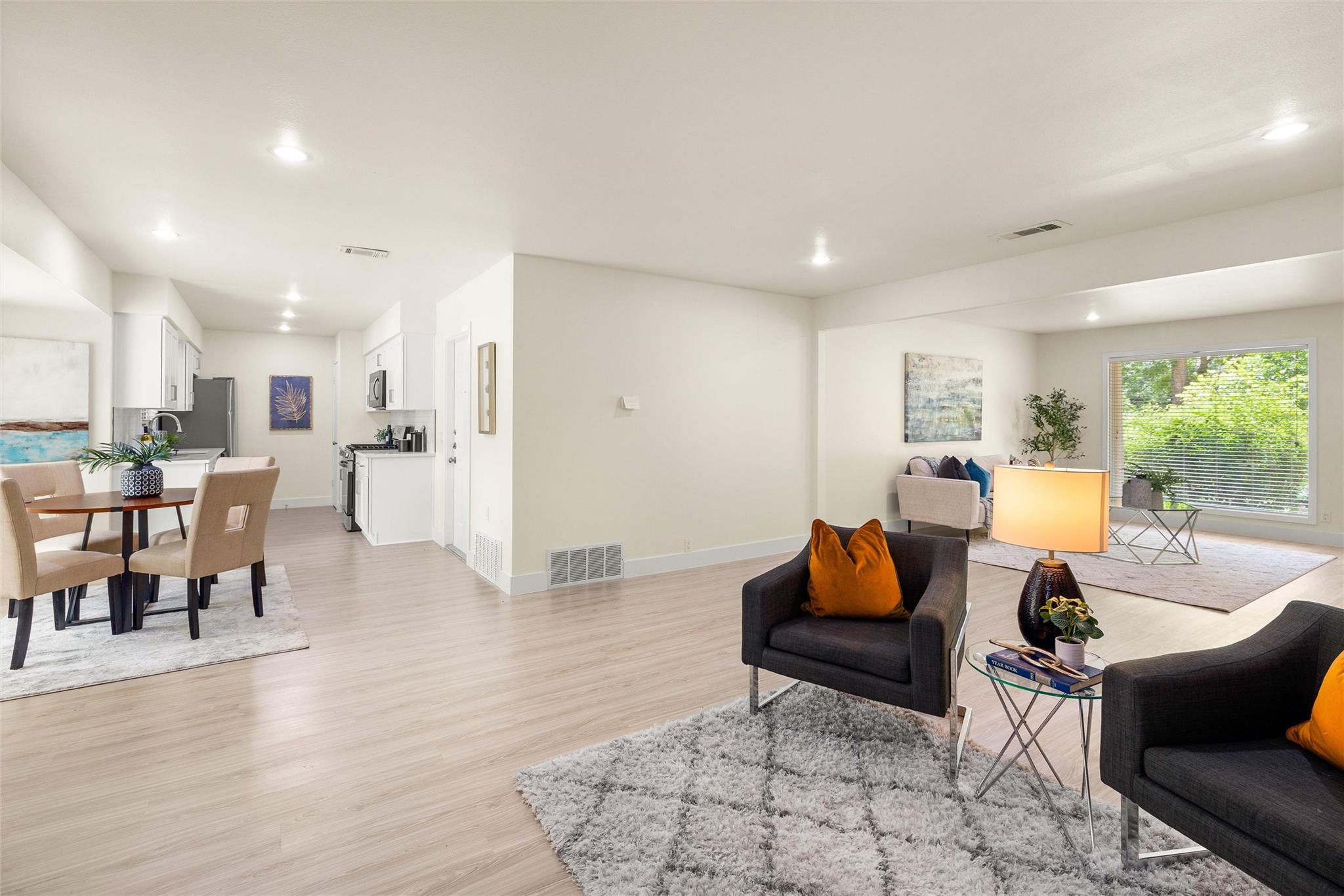 3205 Santa Monica Dr Property Photo 16