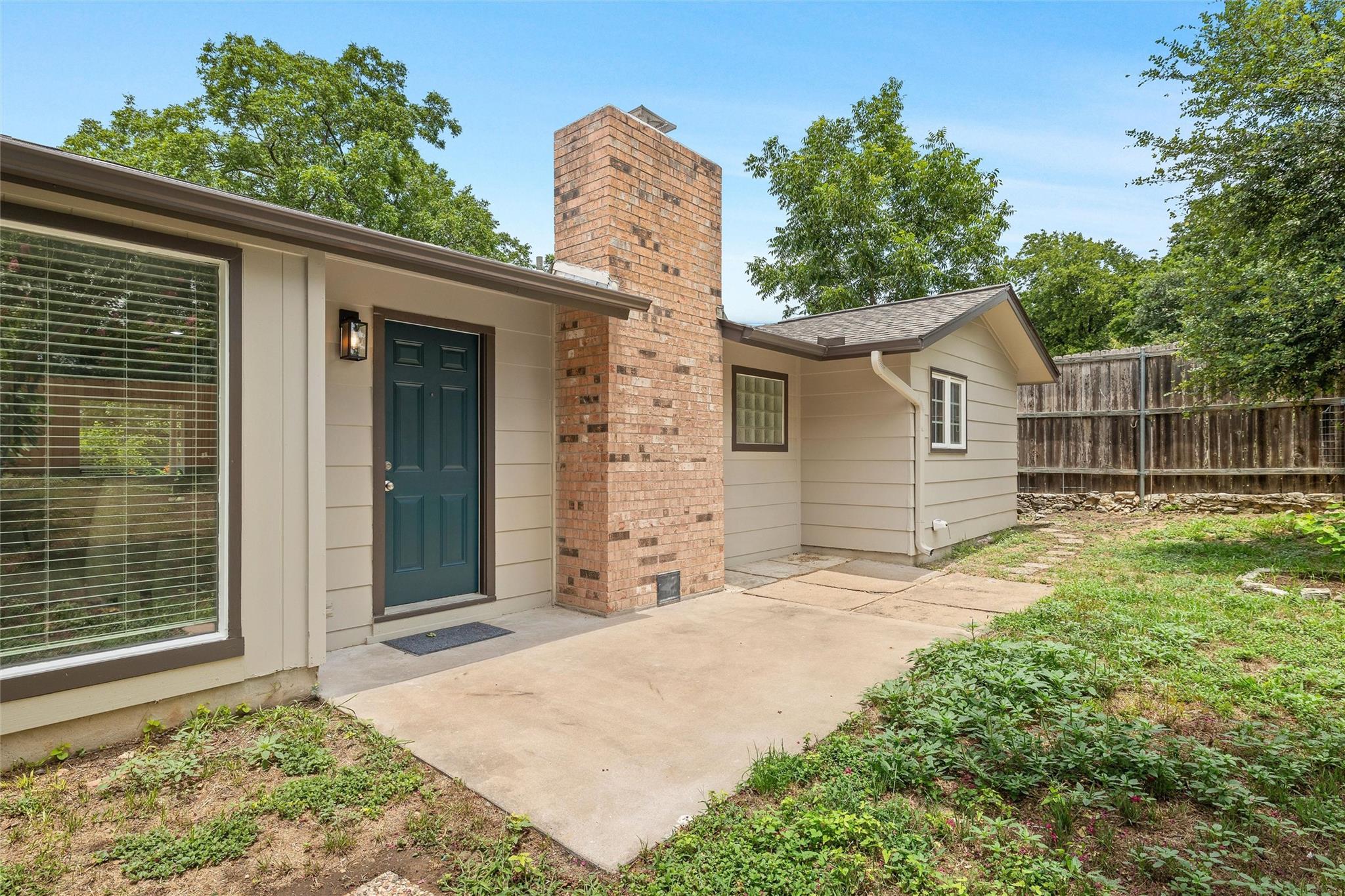 3205 Santa Monica Dr Property Photo 35