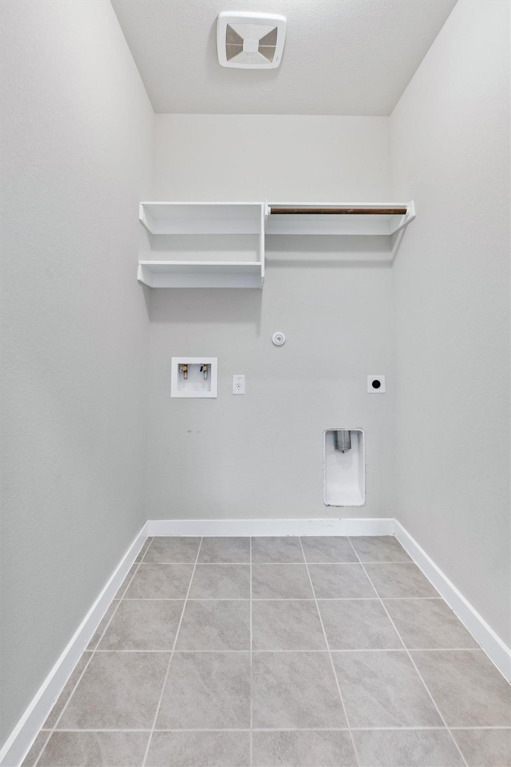 125 Lambert St Property Photo 13