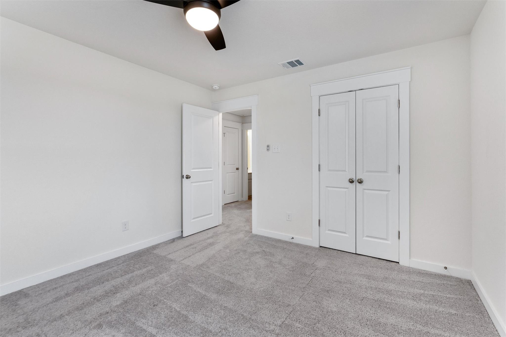125 Lambert St Property Photo 19