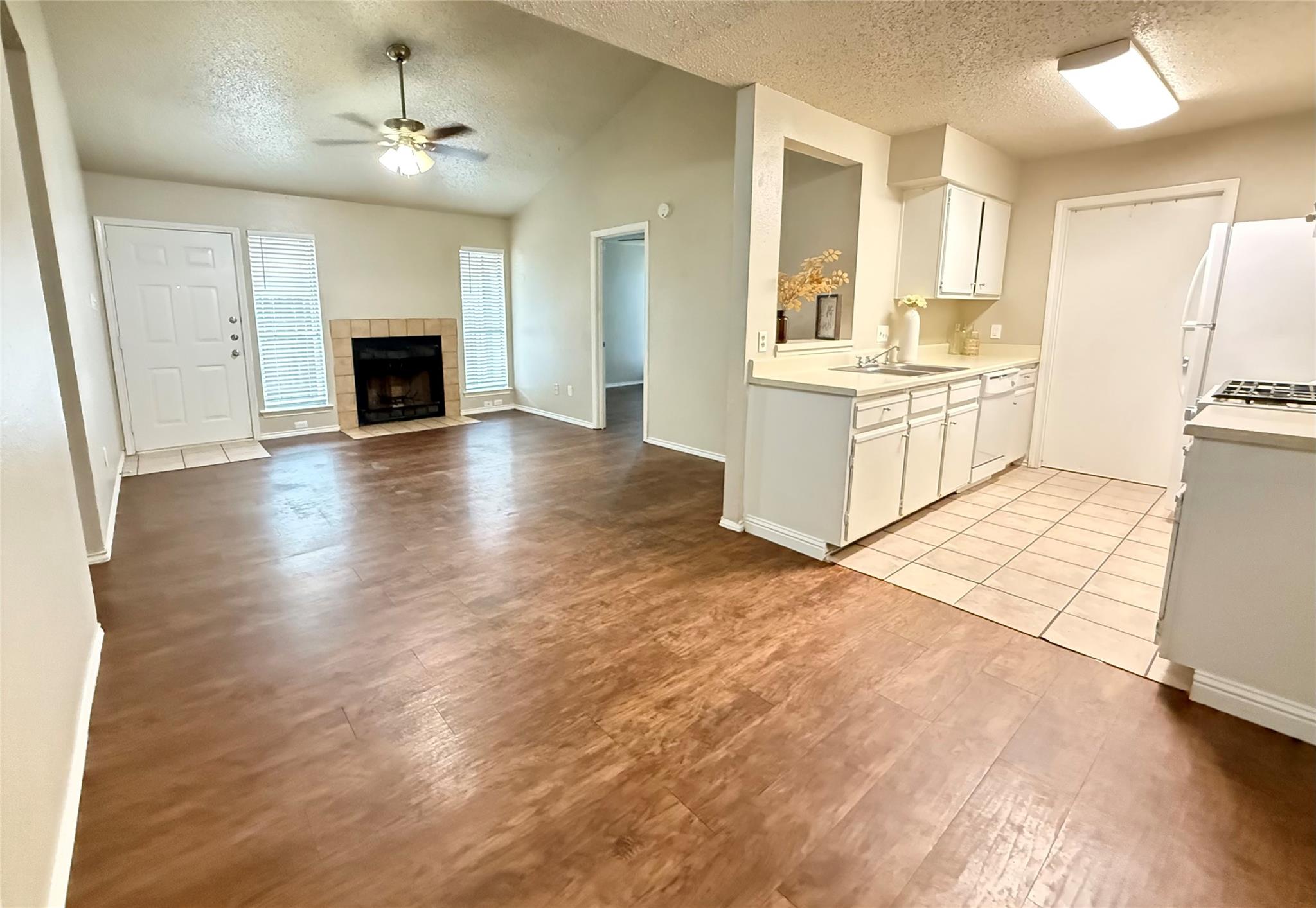 2024 Redwing Way Property Photo 1