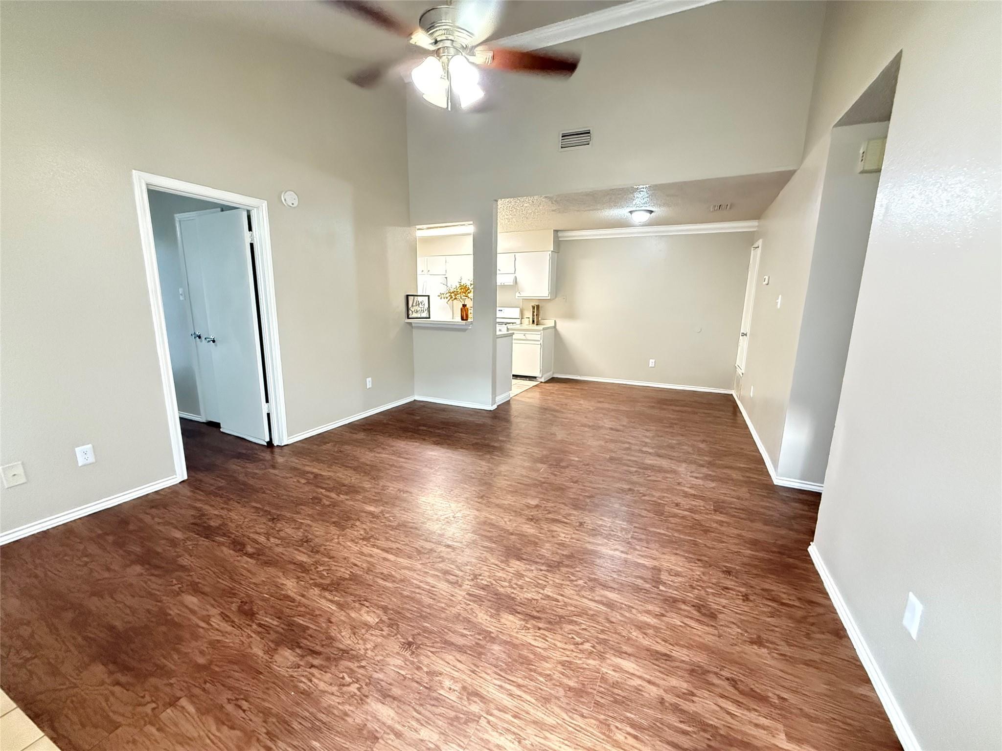 2024 Redwing Way Property Photo 2