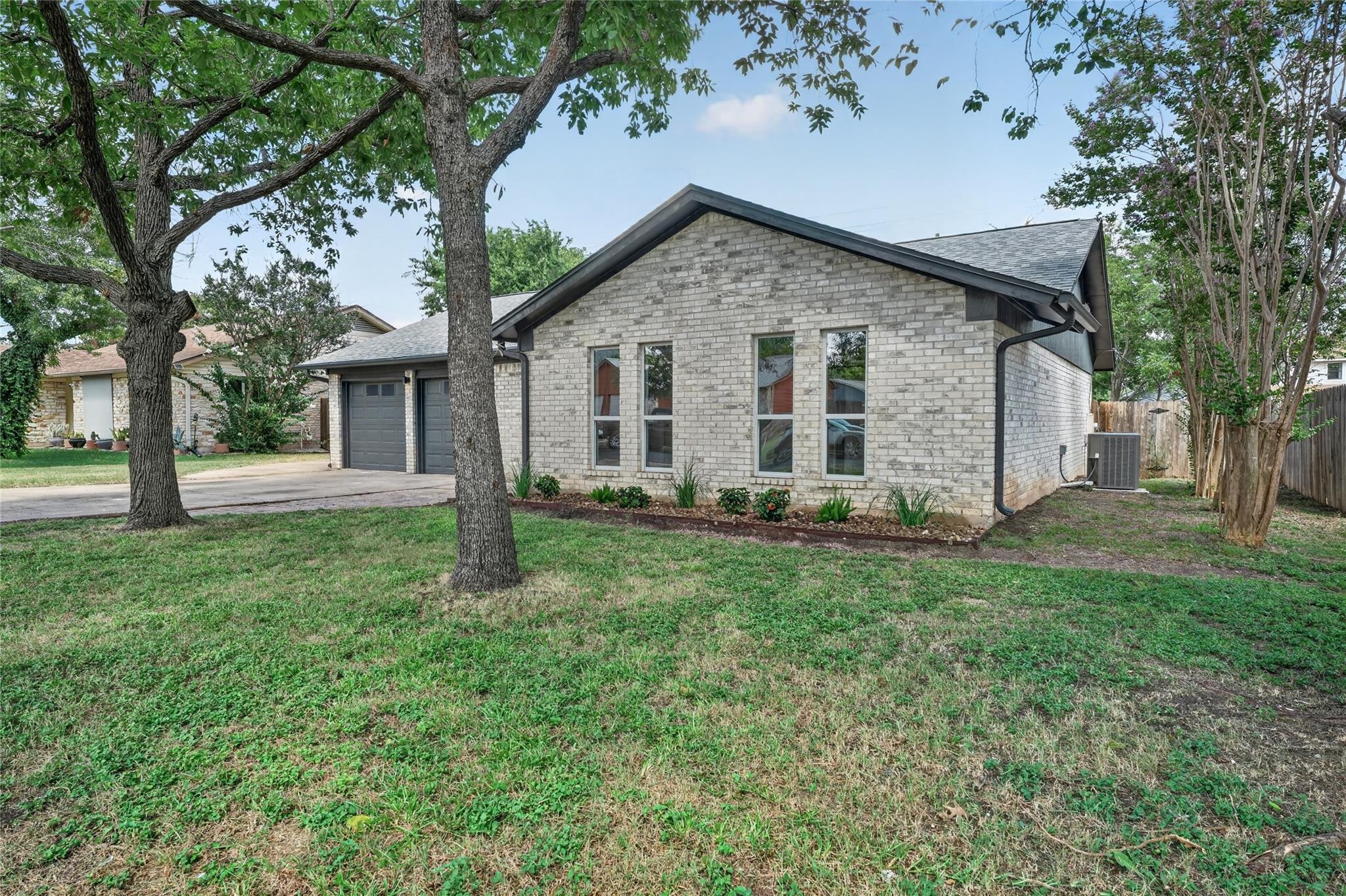13005 Powderhorn St Property Photo 23