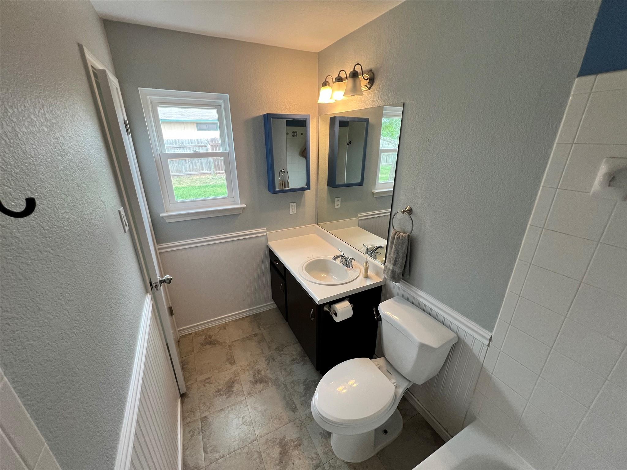 204 Quail Meadow Dr Property Photo 12