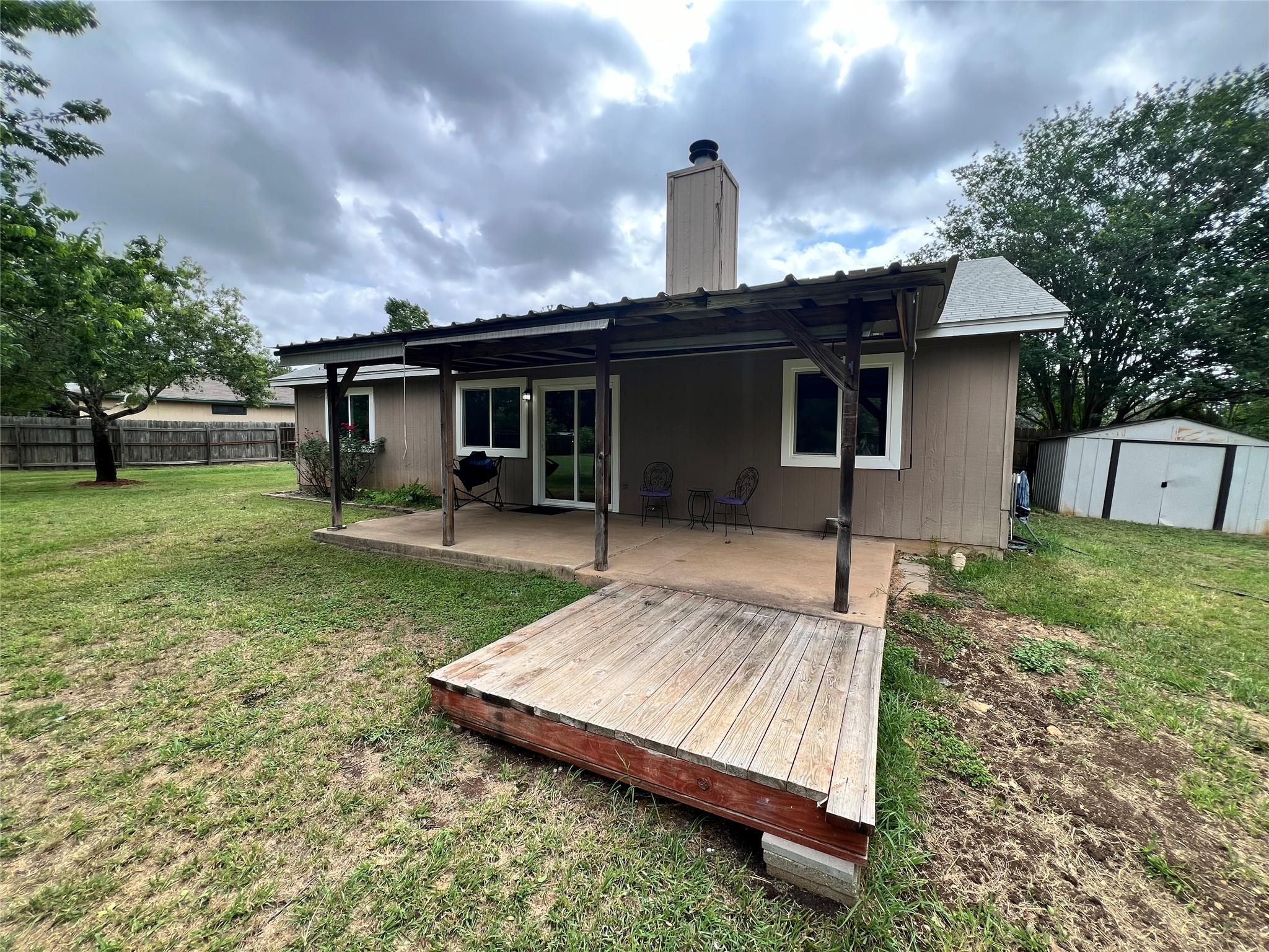 204 Quail Meadow Dr Property Photo 13