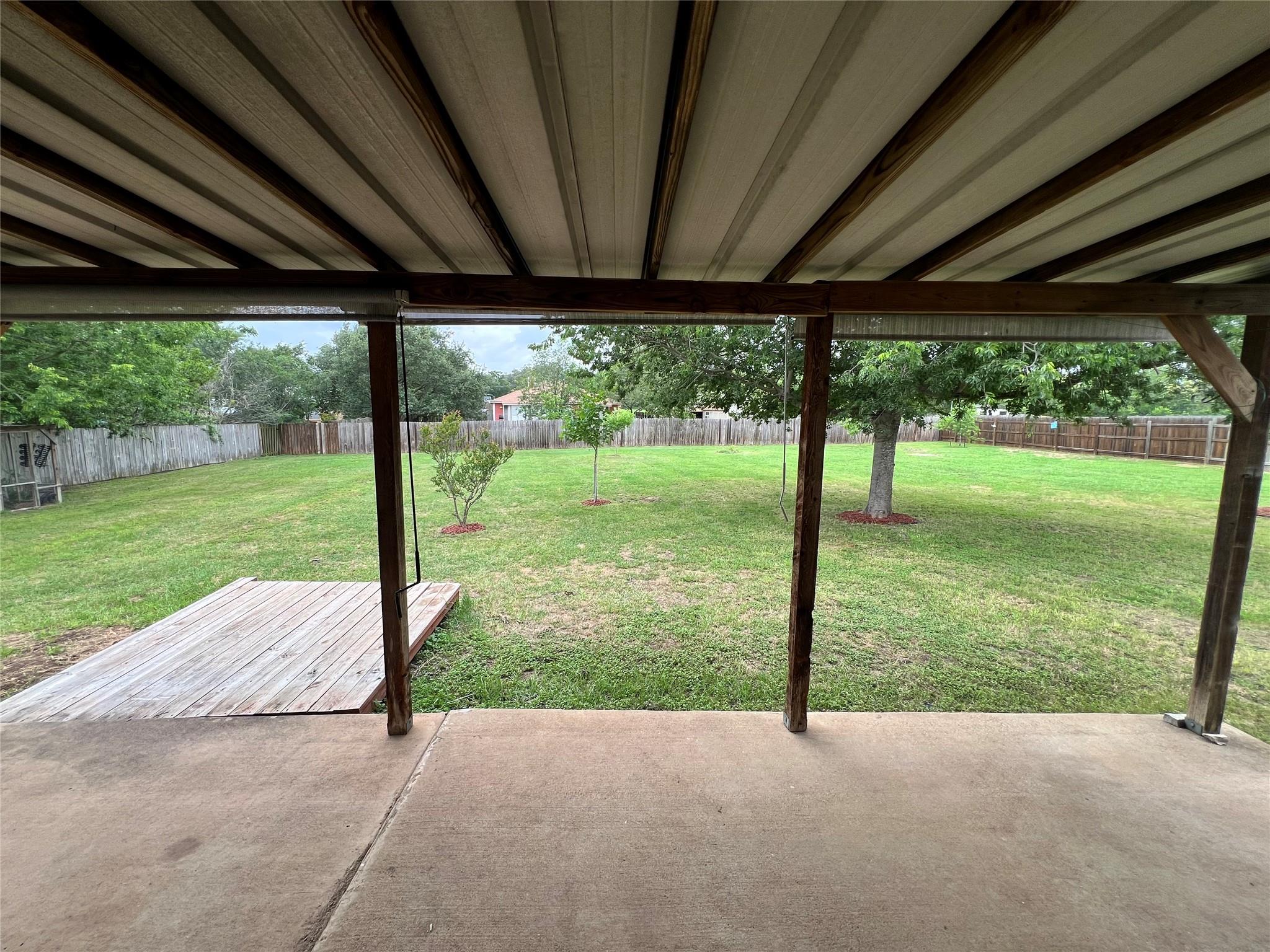 204 Quail Meadow Dr Property Photo 14