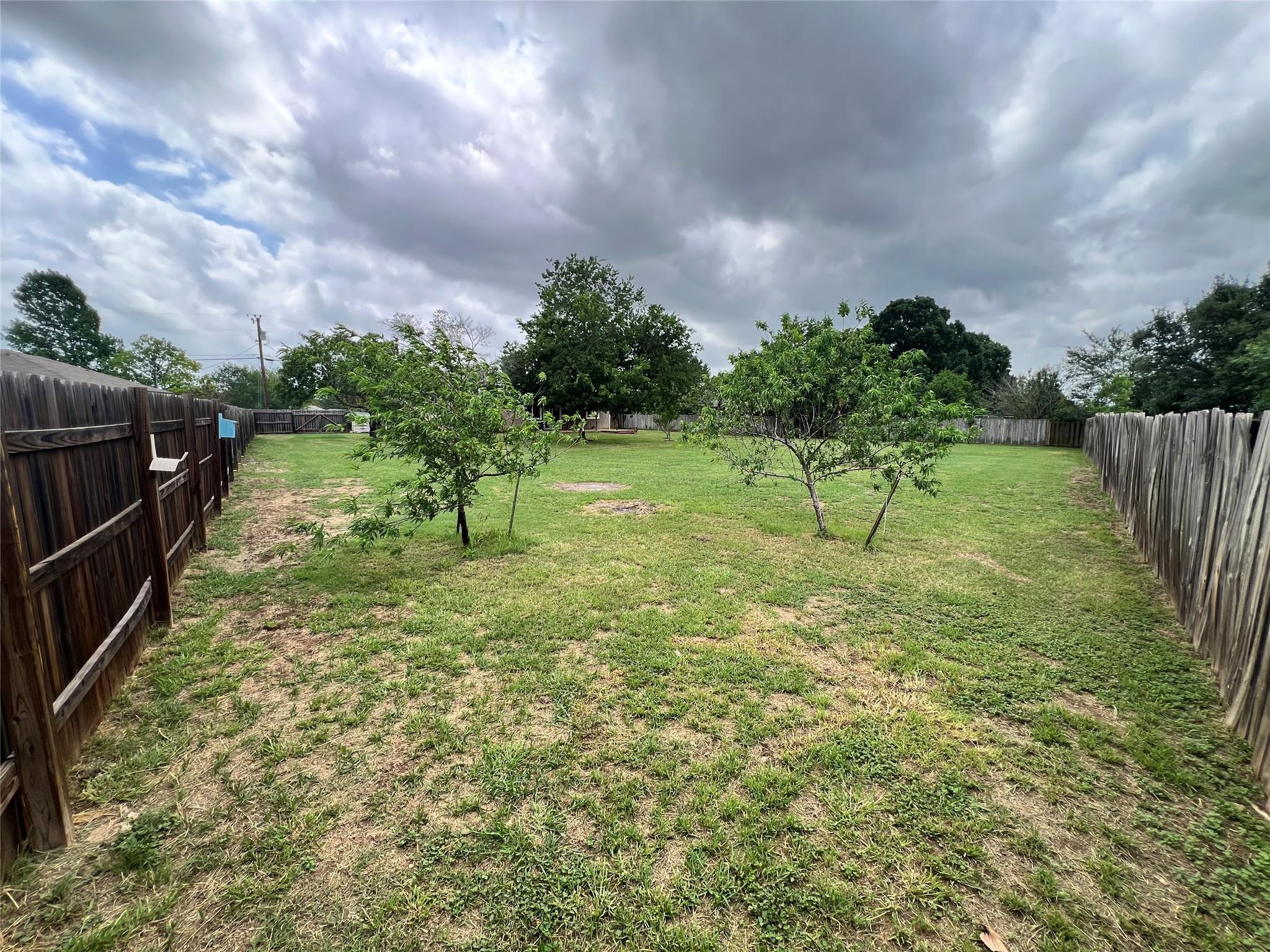204 Quail Meadow Dr Property Photo 15