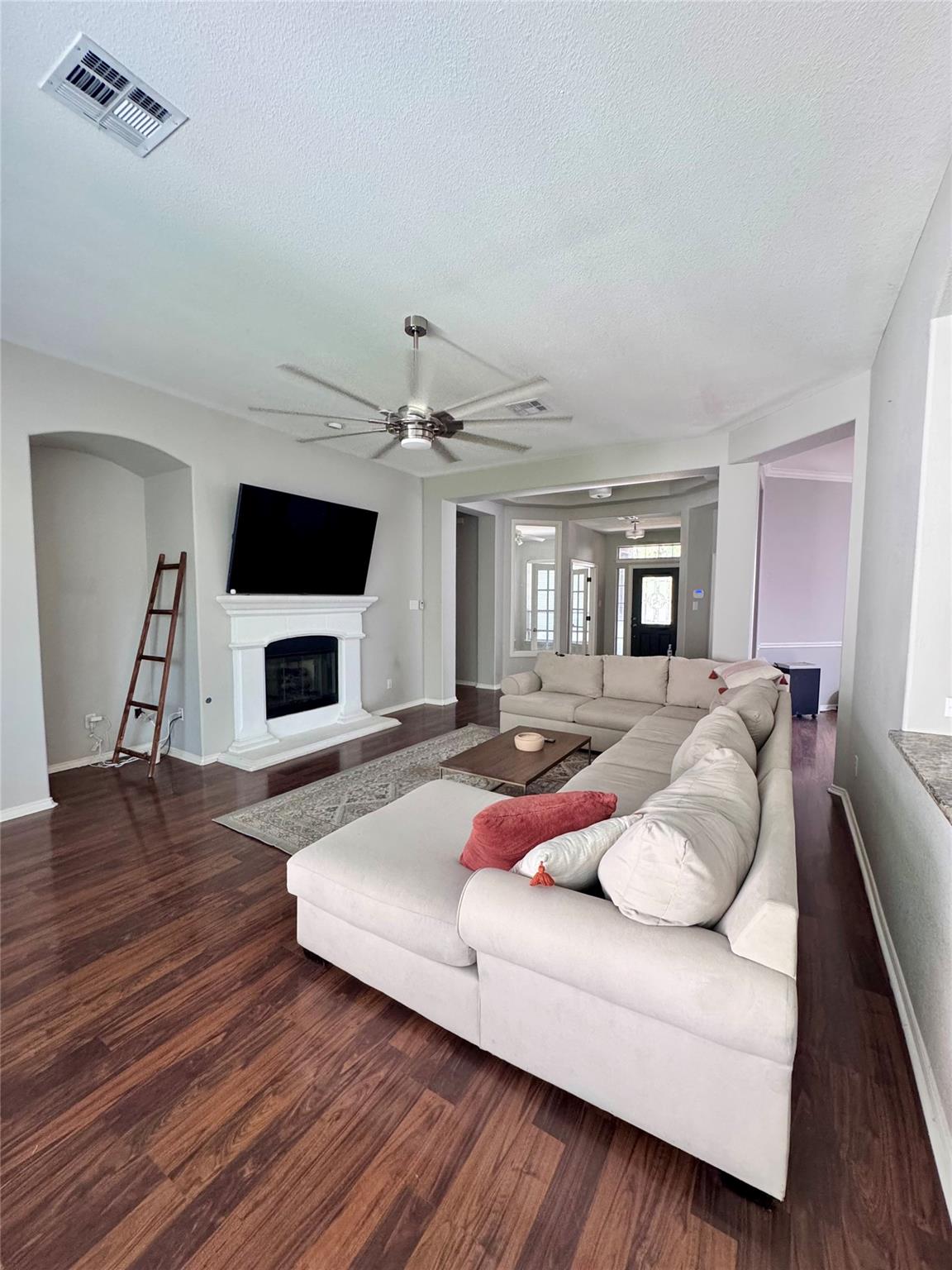 1324 Bull Horn Loop Property Photo 5