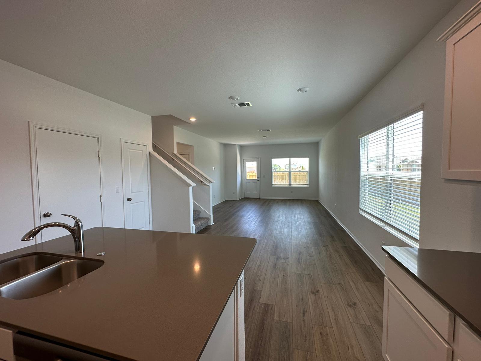 425 Salt Springs Rd Property Photo 13