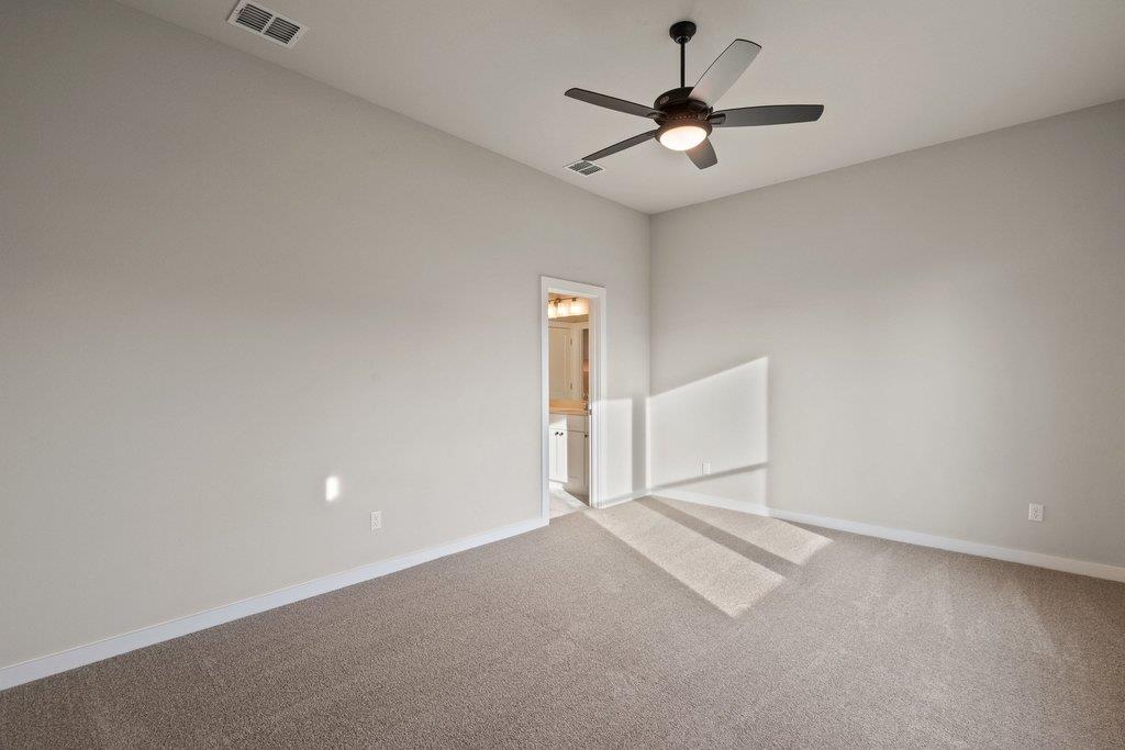 2209 Grenache Dr Property Photo 8