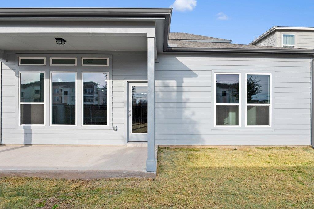 2209 Grenache Dr Property Photo 20
