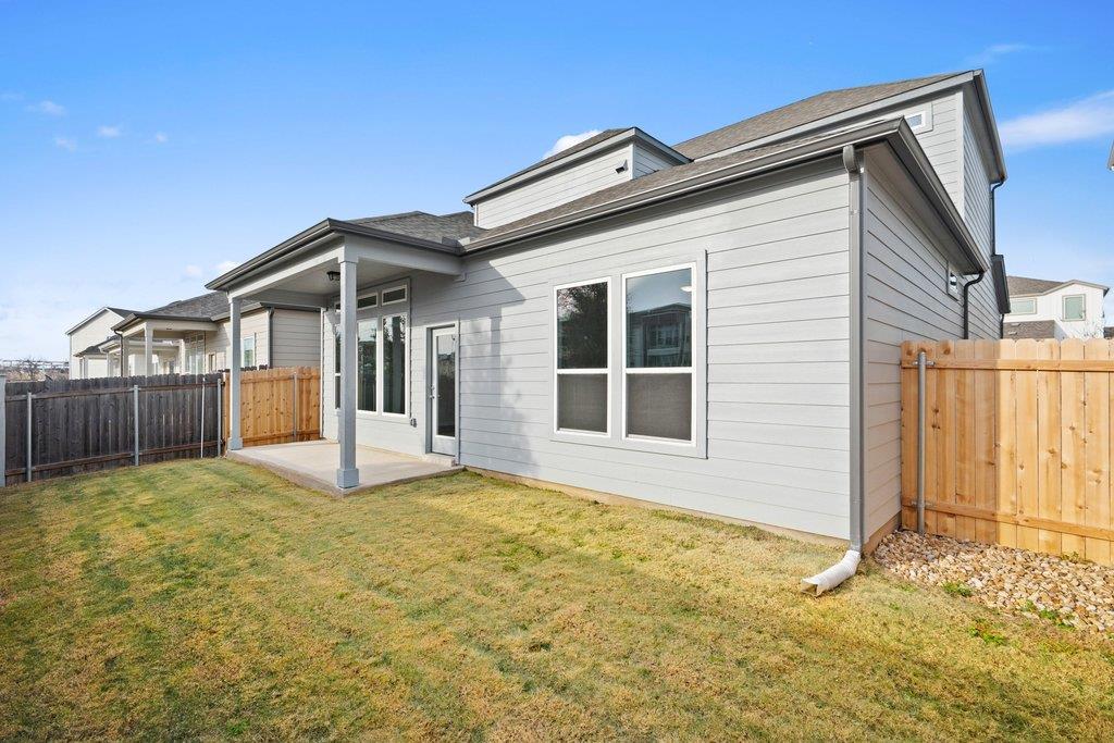2209 Grenache Dr Property Photo 21