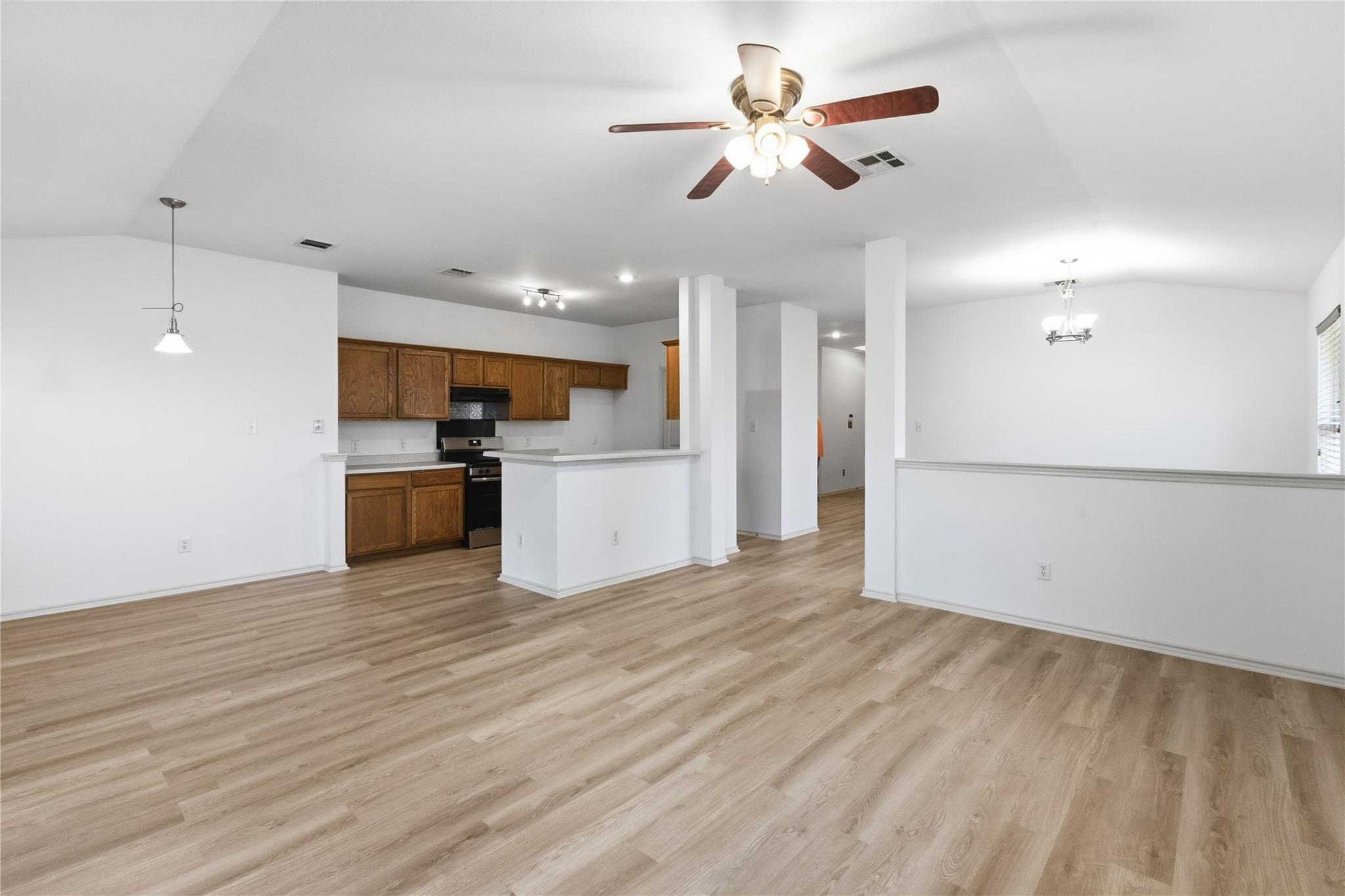 3629 Spring Canyon Trl Property Photo 5