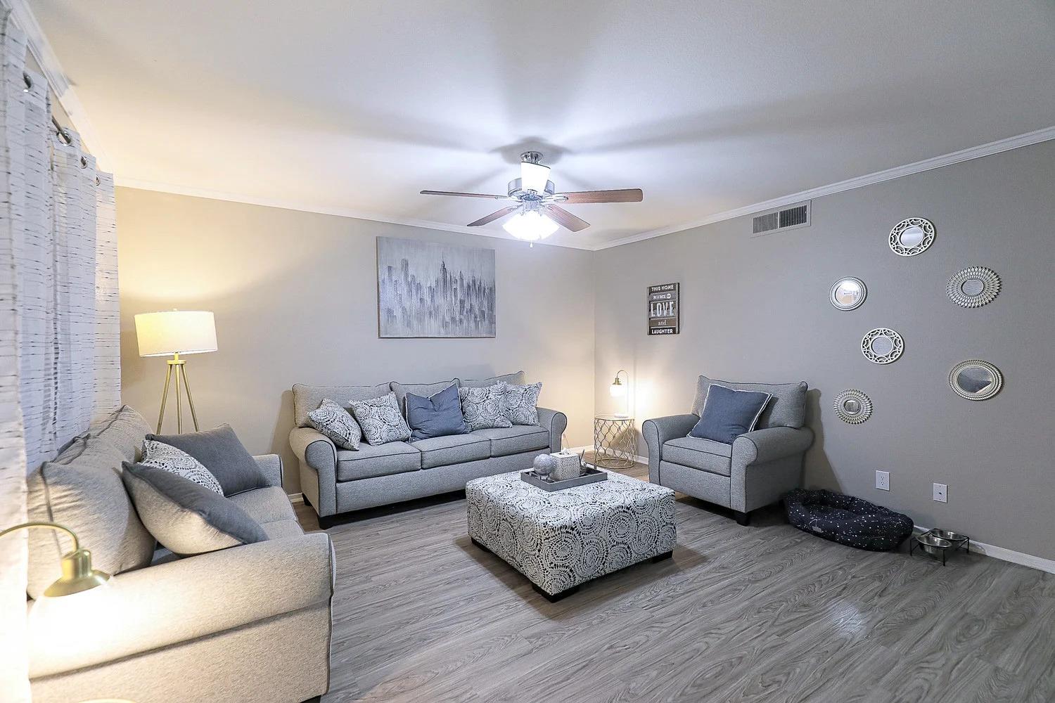 8100 N Mopac Expy #11-252 Property Photo 12