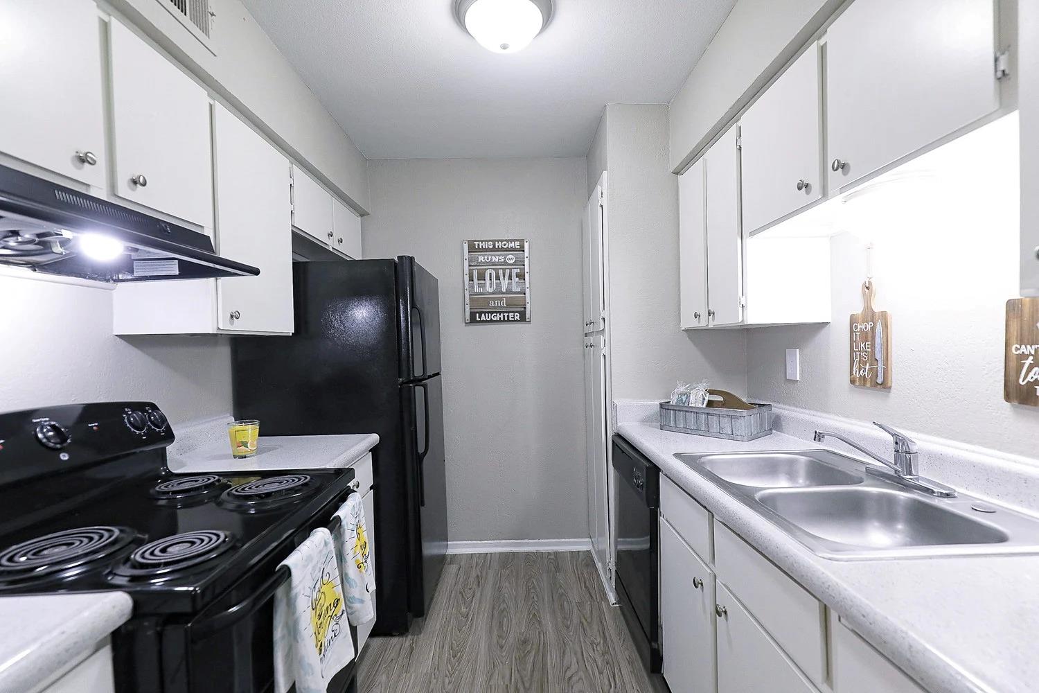 8100 N Mopac Expy #11-252 Property Photo 17
