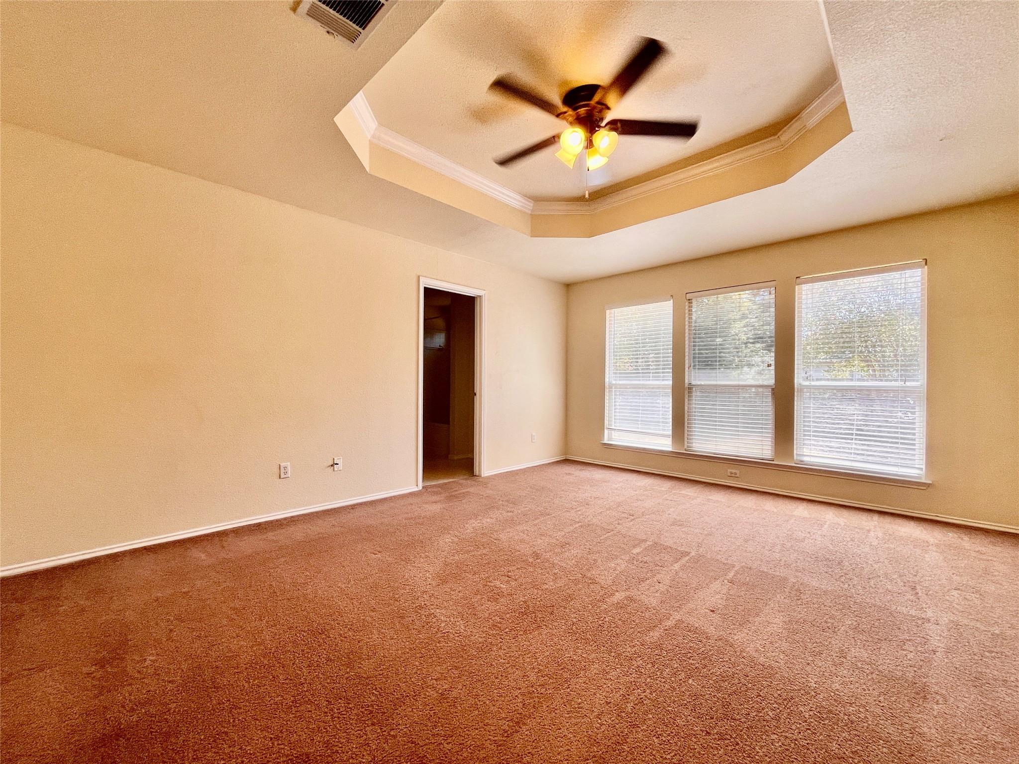 100 Giancarlos Ln Property Photo 10