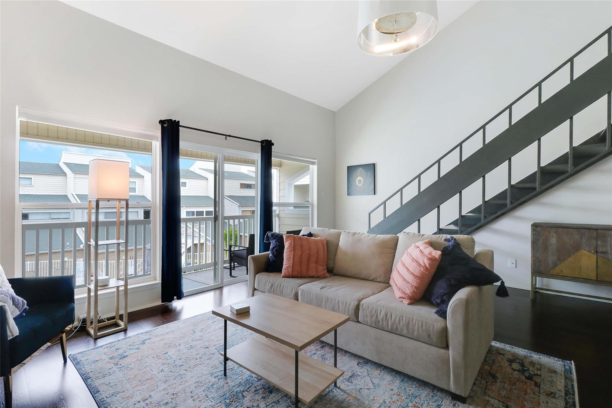 1818 S Lakeshore Blvd #32 Property Photo 1