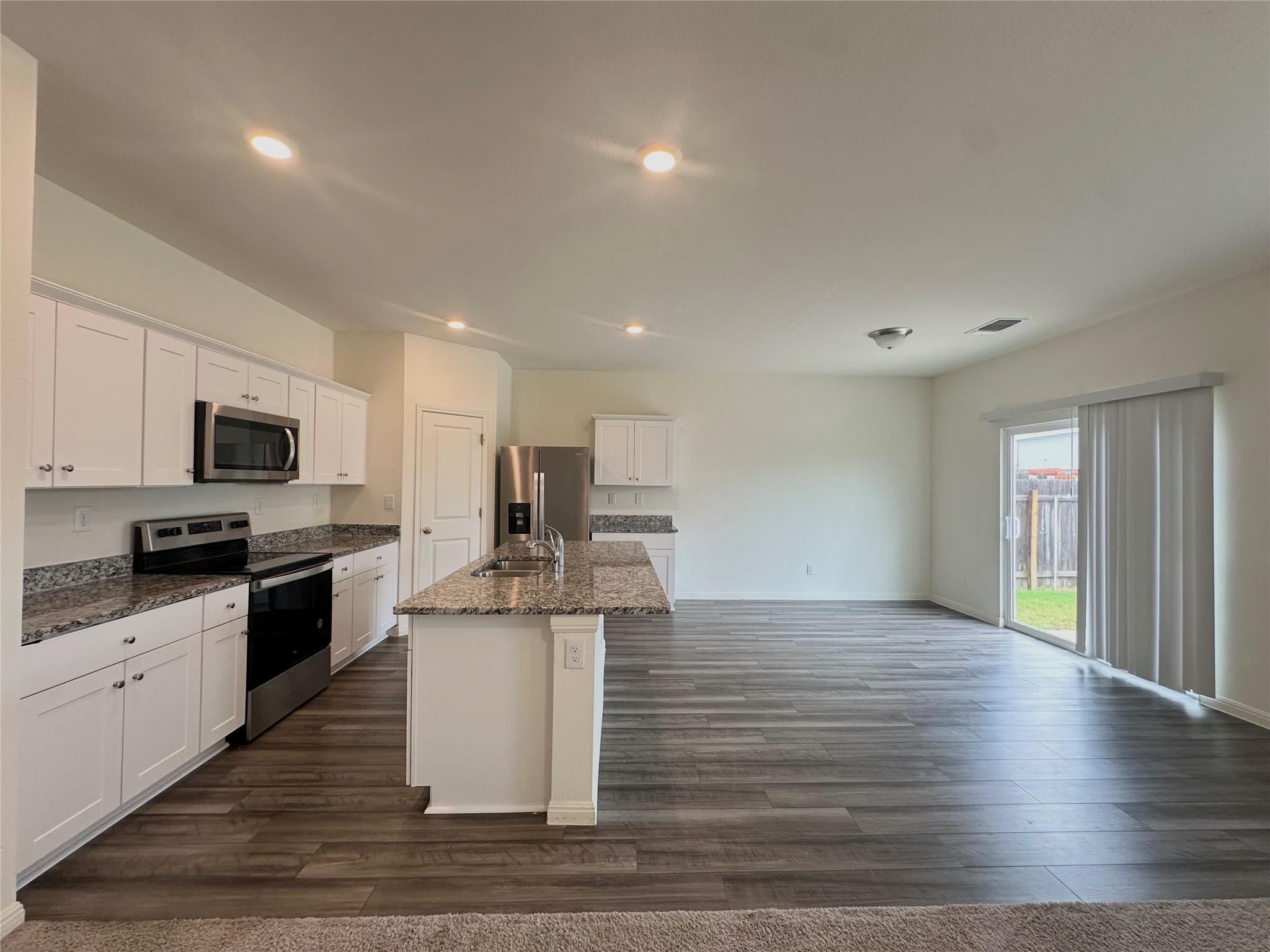 103 Gray Fox Loop Property Photo 4