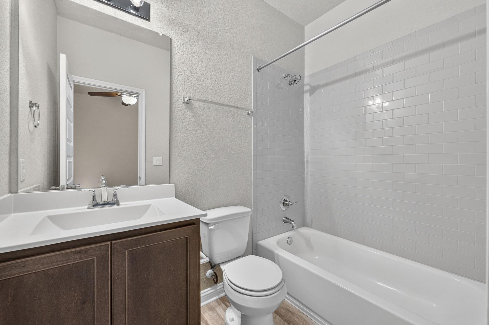 7702 Dylan Dr Property Photo 23