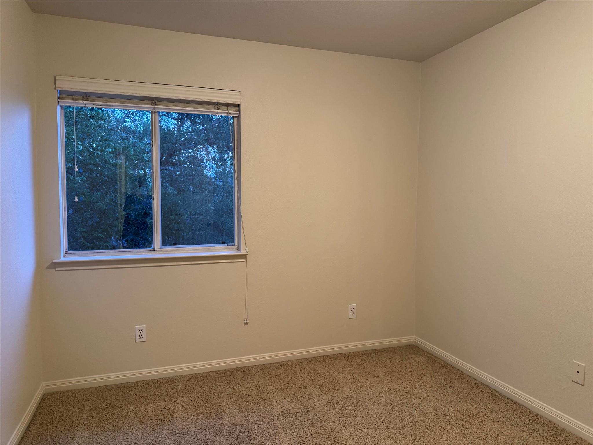 9 Deerfield Dr #b Property Photo 21
