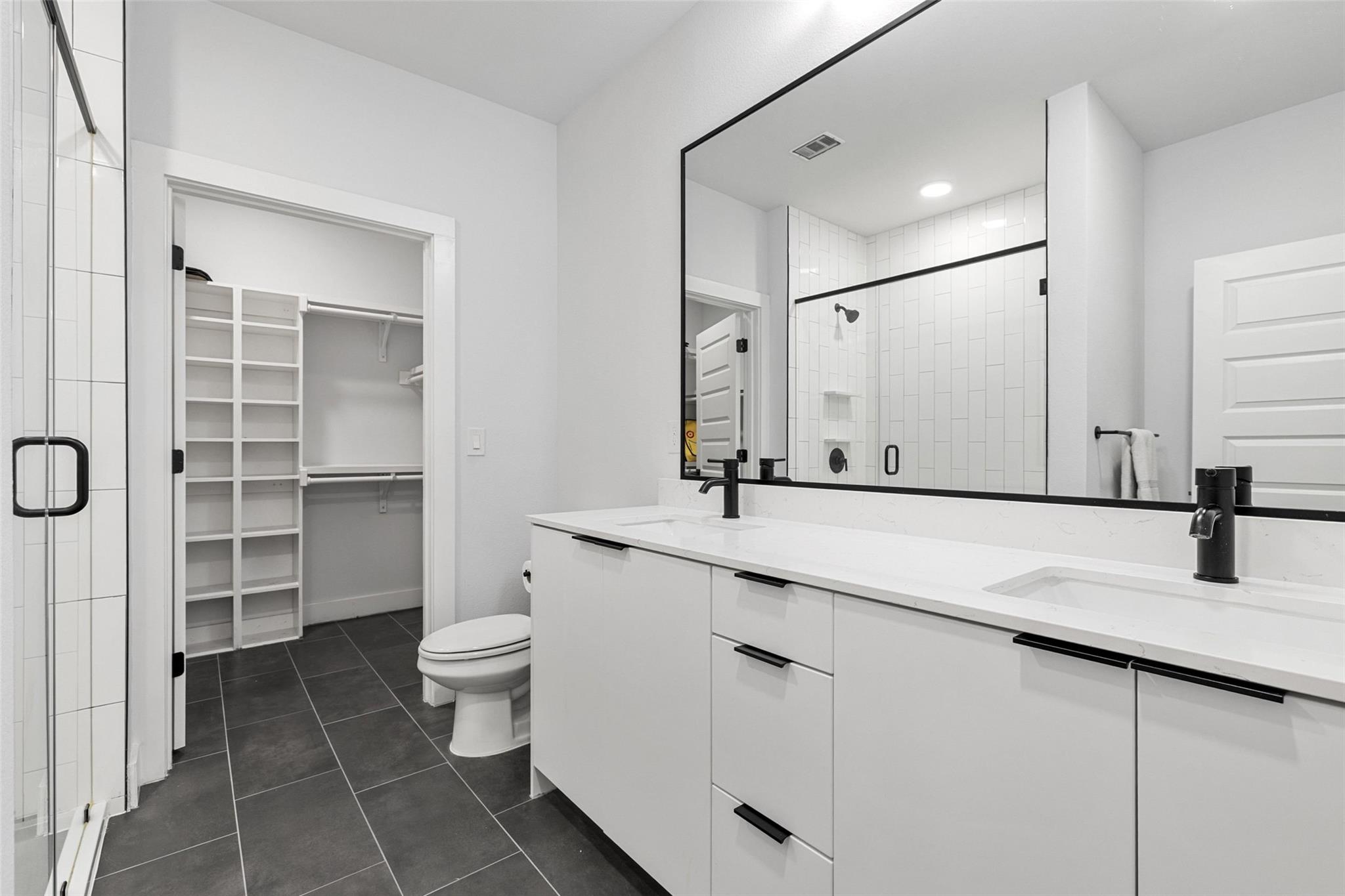 2500 Longview St #418 Property Photo 19