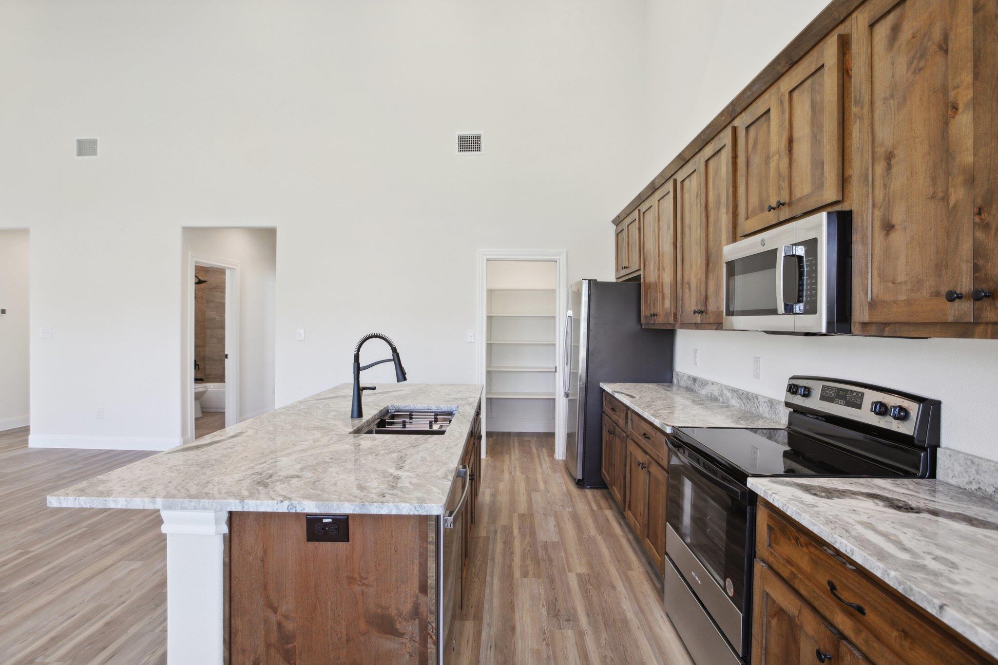 125 Callie St Property Photo 14