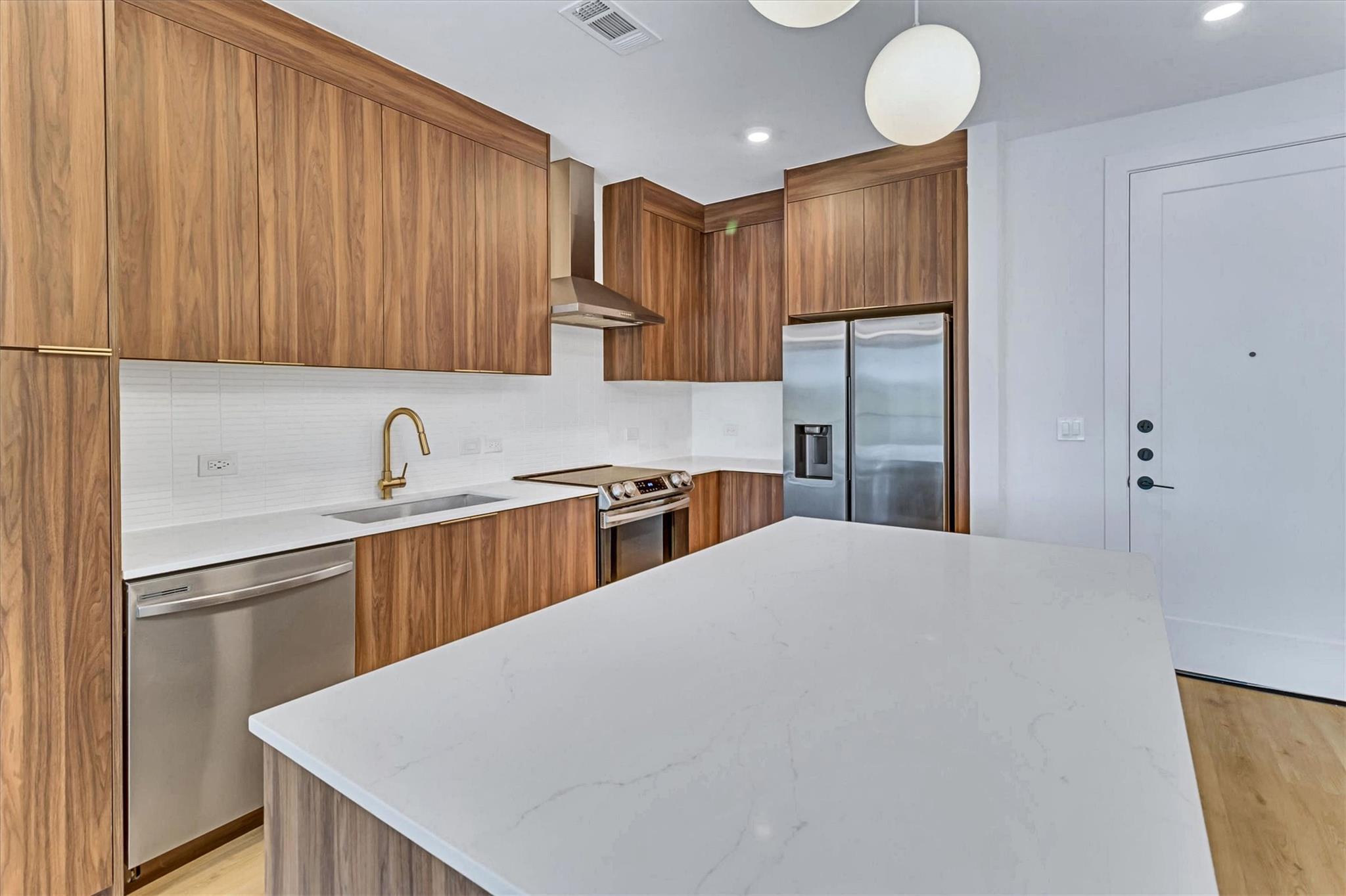 1701 Simond Ave #226 Property Photo 13