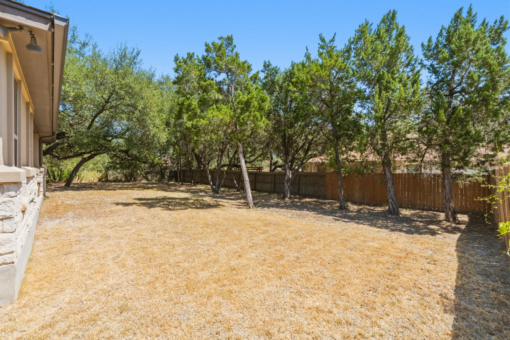 18817 Kelly Dr Property Photo 37