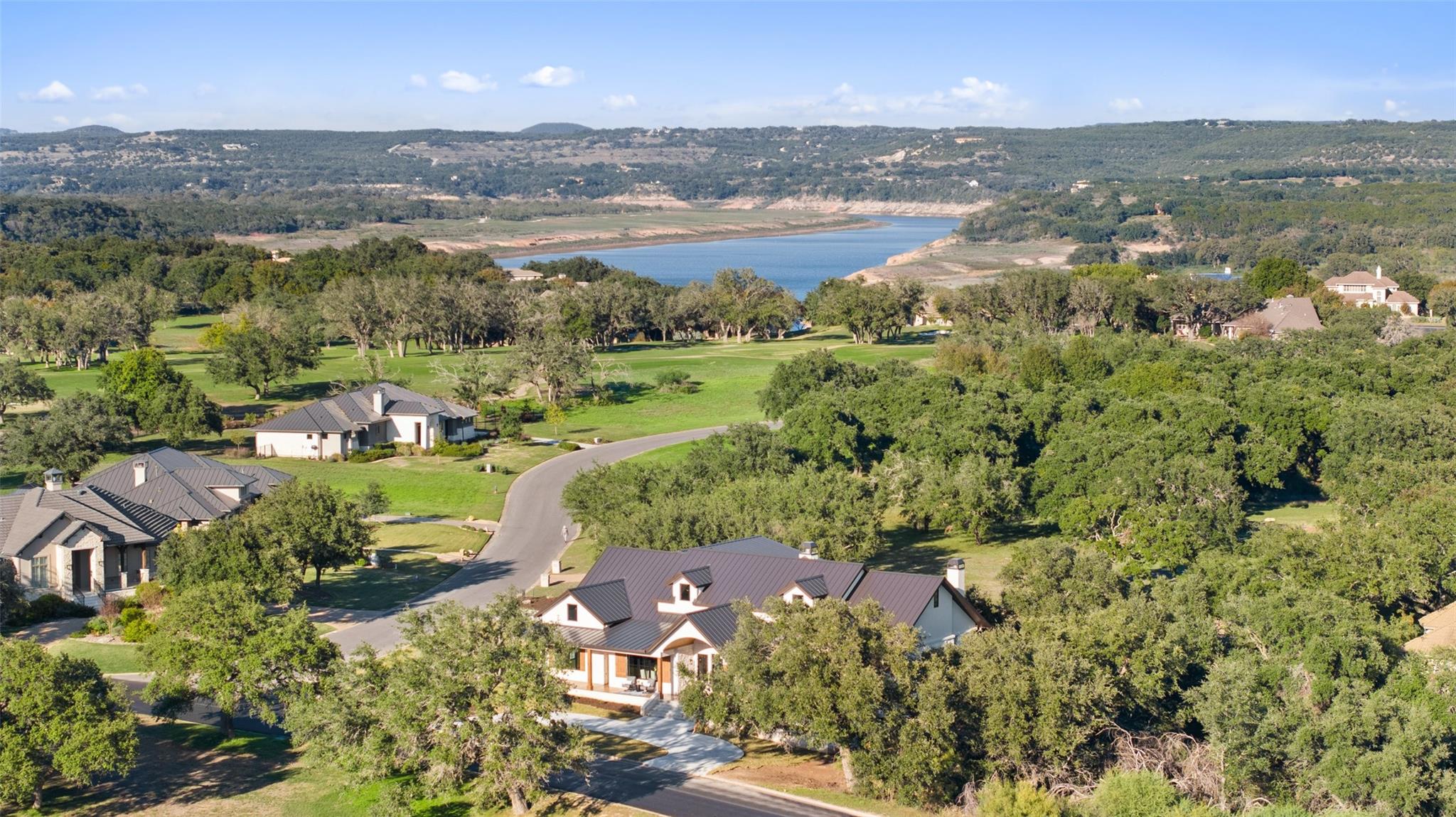 2401 Sailboat Pass Property Photo 1