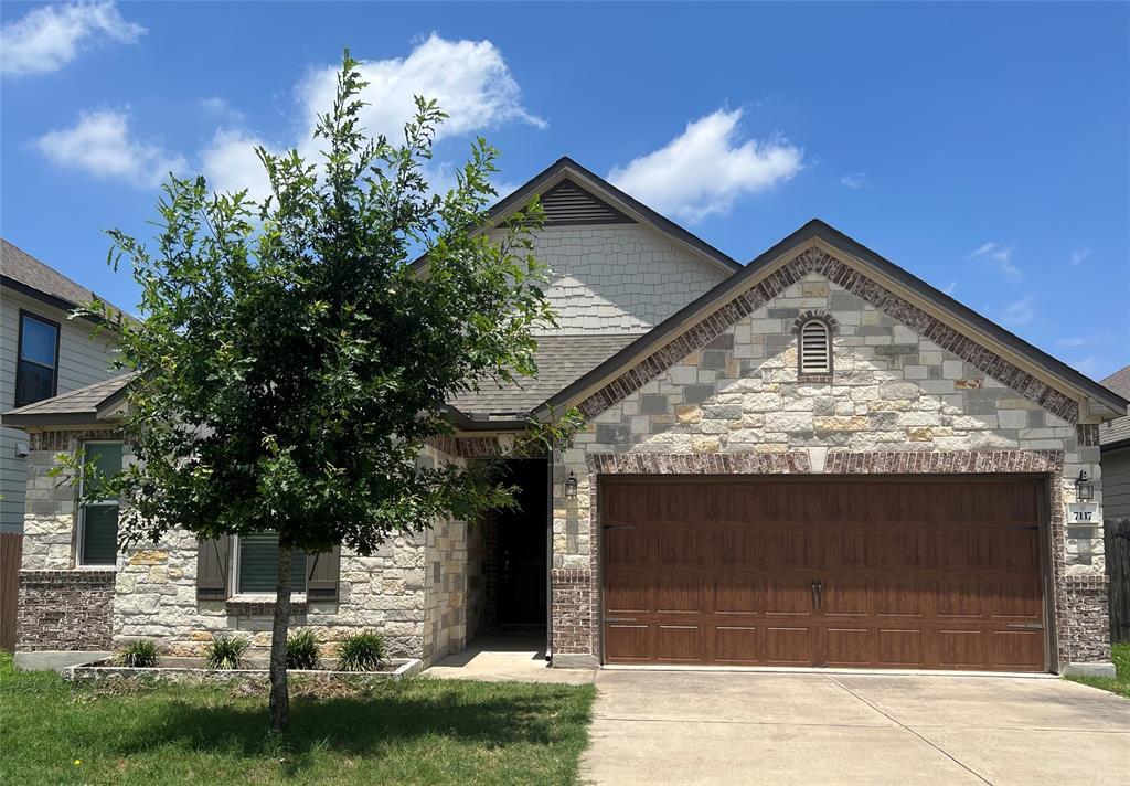 7117 Ondantra Bnd Property Photo 1
