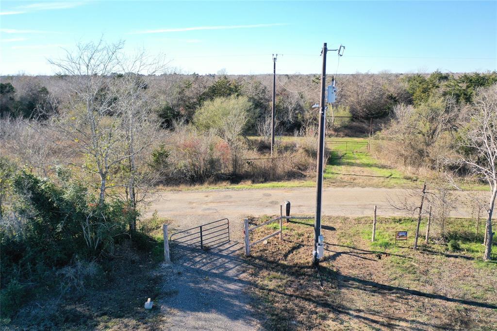 1937 Jeddo Rd Property Photo 3