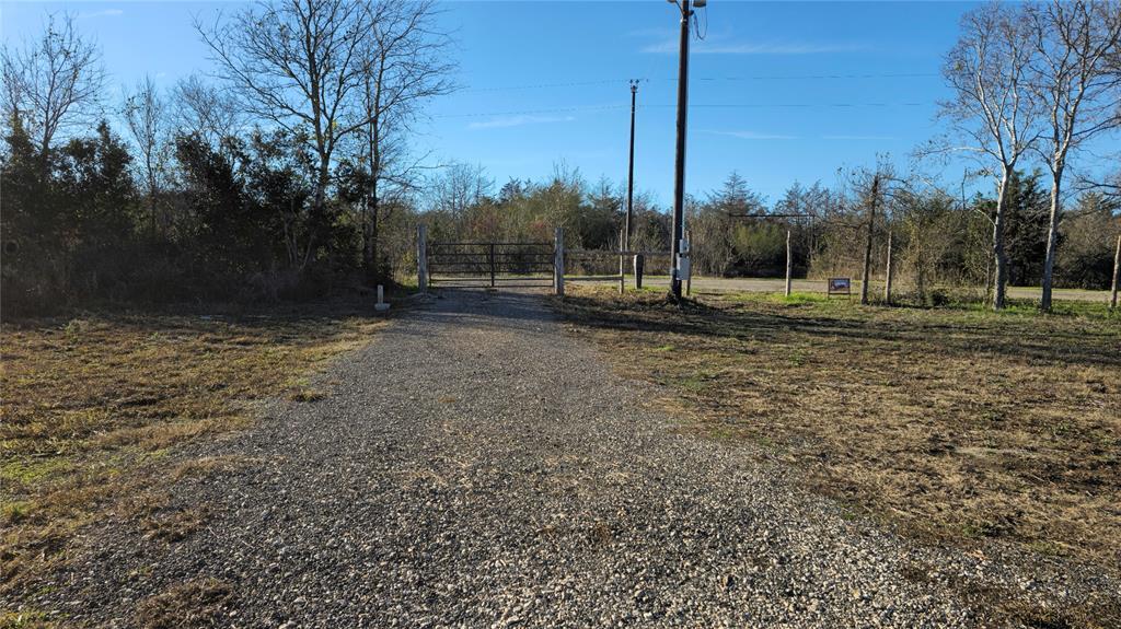 1937 Jeddo Rd Property Photo 5