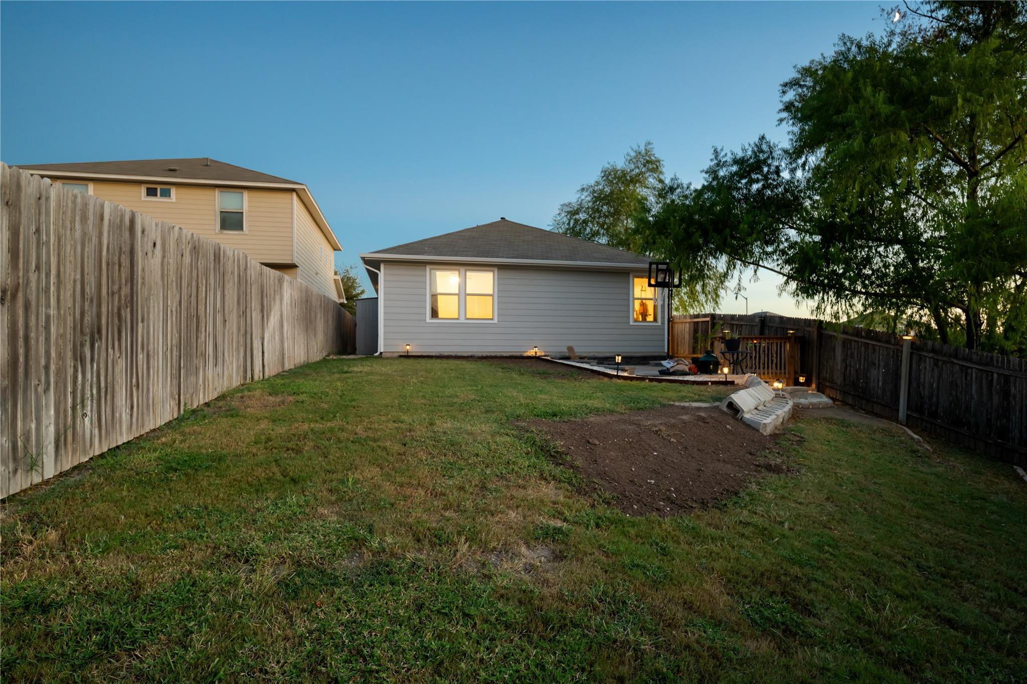 326 Pearl Way Property Photo 26